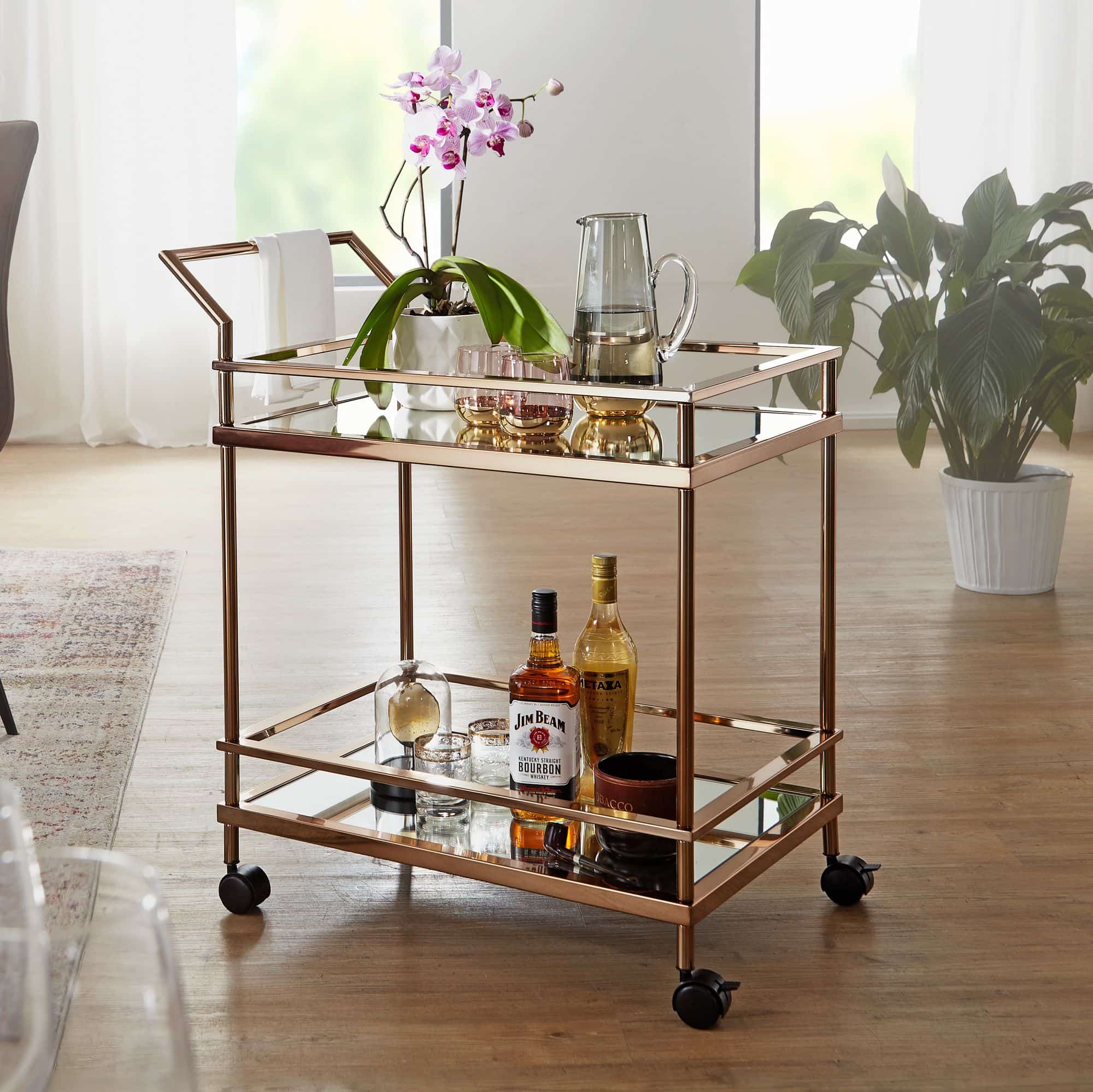 52206-WOHNLING-Servierwagen-WL5-987-Rollwagen-MAssE-Rosegold-Teewagen-Metall-mit-Rollen-Kuechenwagen-mit-Glas-Boeden-45-cm-breit-Kuechen-Trolley-Modern-Mobiler-Beistelltisch-Spe_1 Design Servierwagen Dunkles Gold 2 Ebenen mit Bremsen