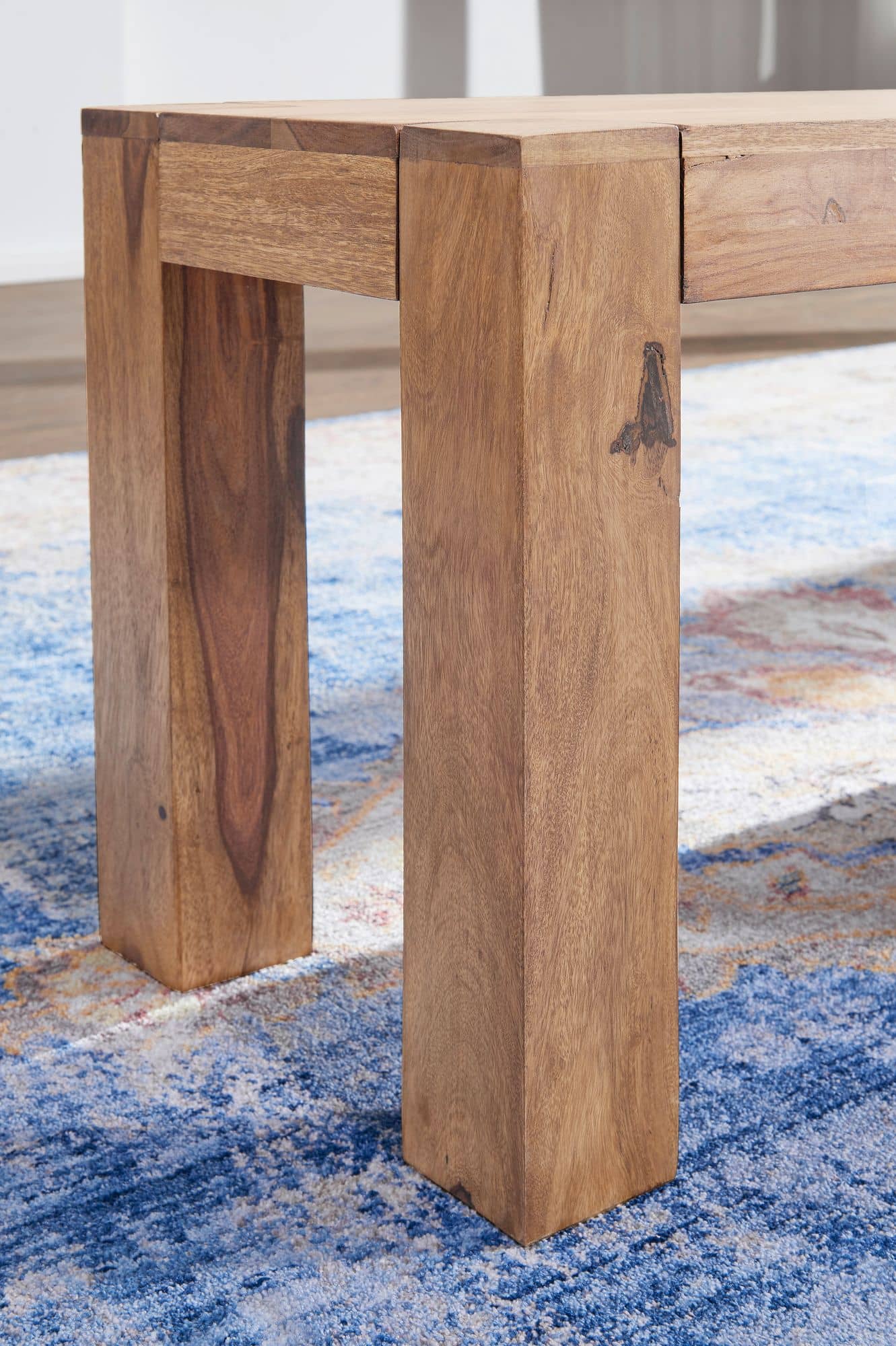 Esszimmer Sitzbank MUMBAI Massiv-Holz Akazie 140 x 45 x 35 cm Holz-Bank Natur-Produkt Küchenbank im Landhaus-Stil Esszimmer Sitzbank MUMBAI Massiv-Holz Akazie 140 x 45 x 35 cm Holz-Bank Natur-Produkt Küchenbank im Landhaus-Stil