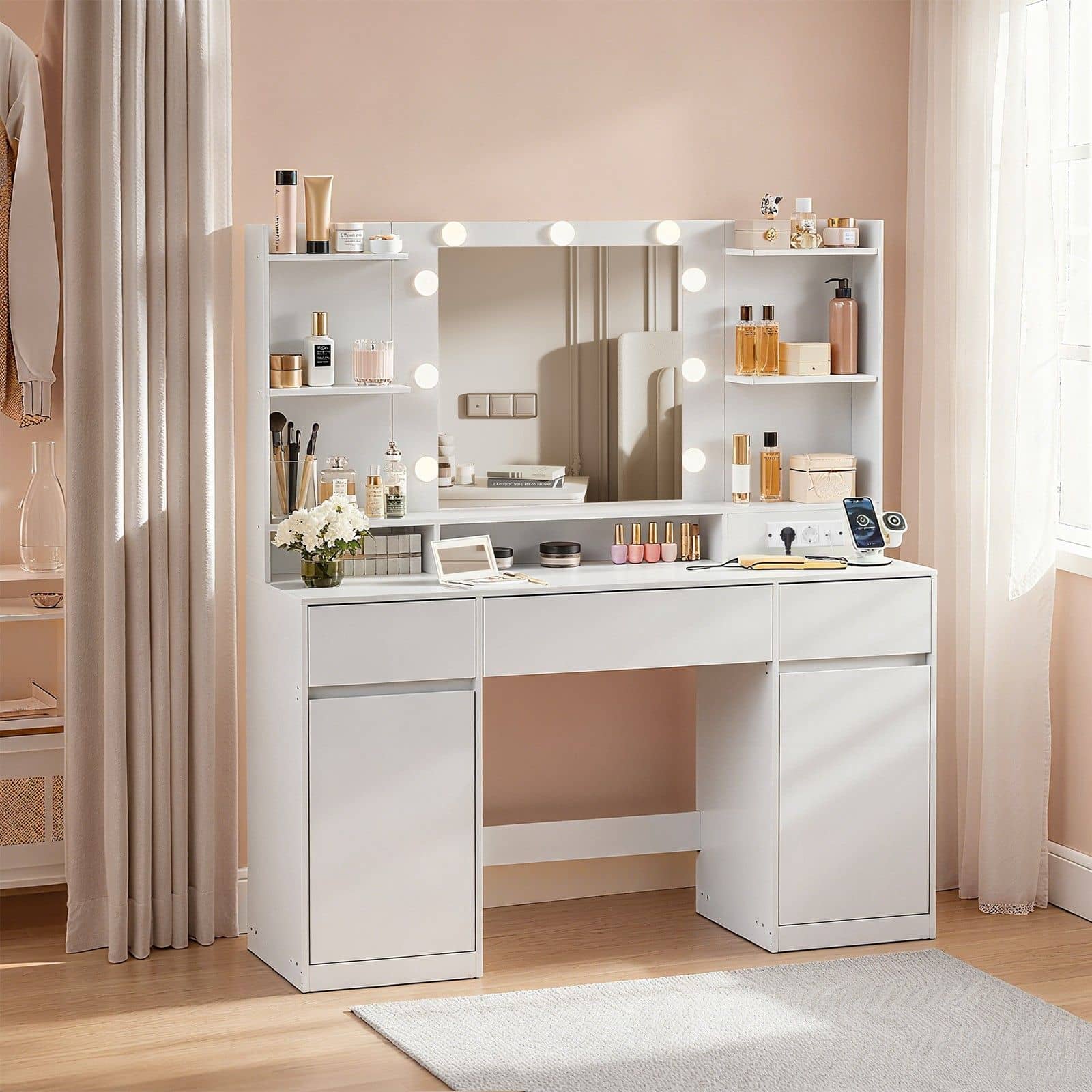 Schminkkommode, mit Spiegel und Beleuchtung, Ladestation