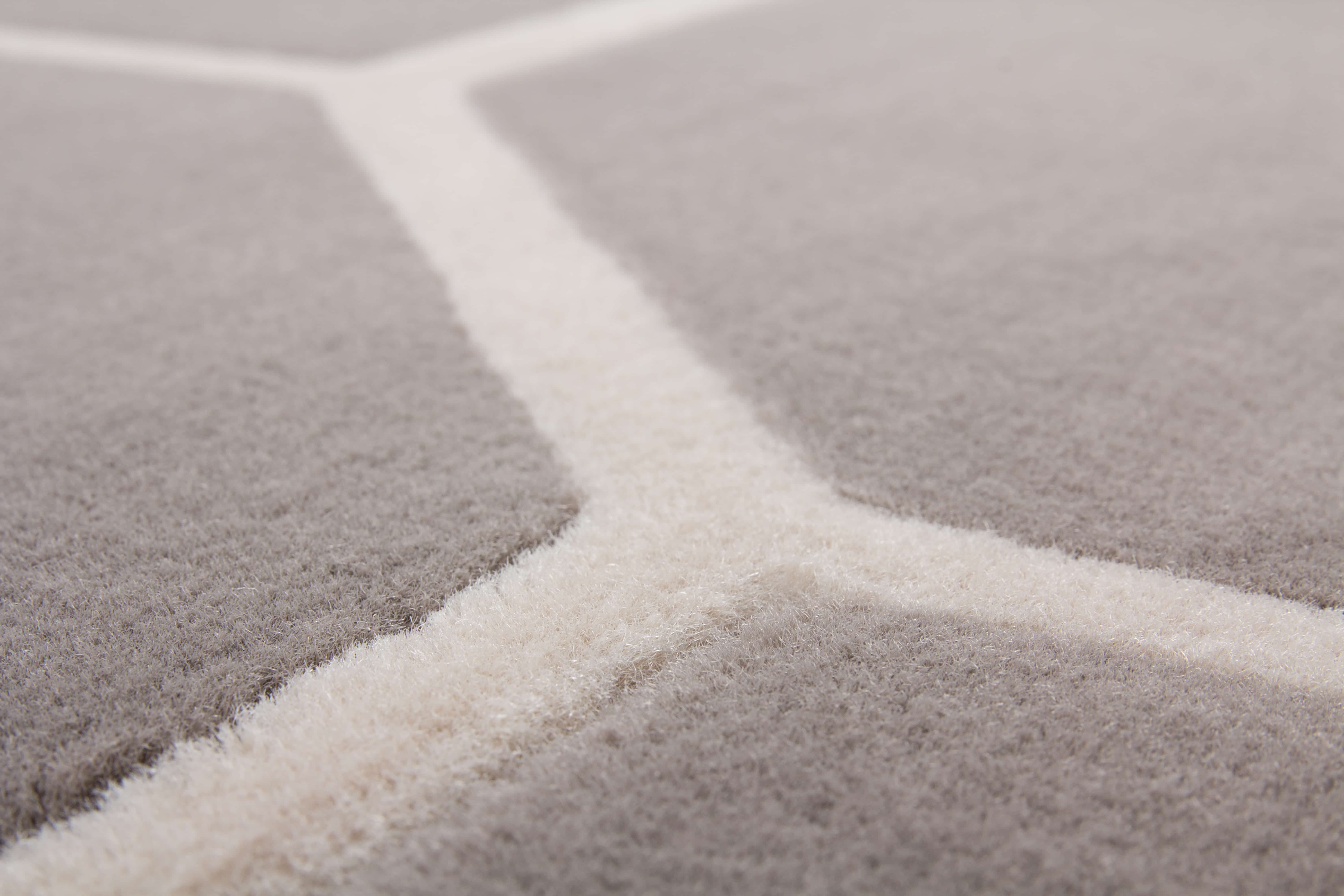 Lina 125 Taupe / Elfenbein 80cm x 150cm Lina 125 Taupe / Elfenbein 80cm x 150cm