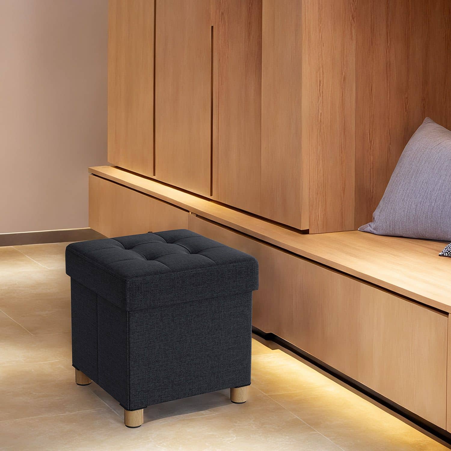 Sitzhocker mit Stauraum, kleine klappbare Sitzbank, 38 x 38 x 40 cm Sitzhocker mit Stauraum, kleine klappbare Sitzbank, 38 x 38 x 40 cm