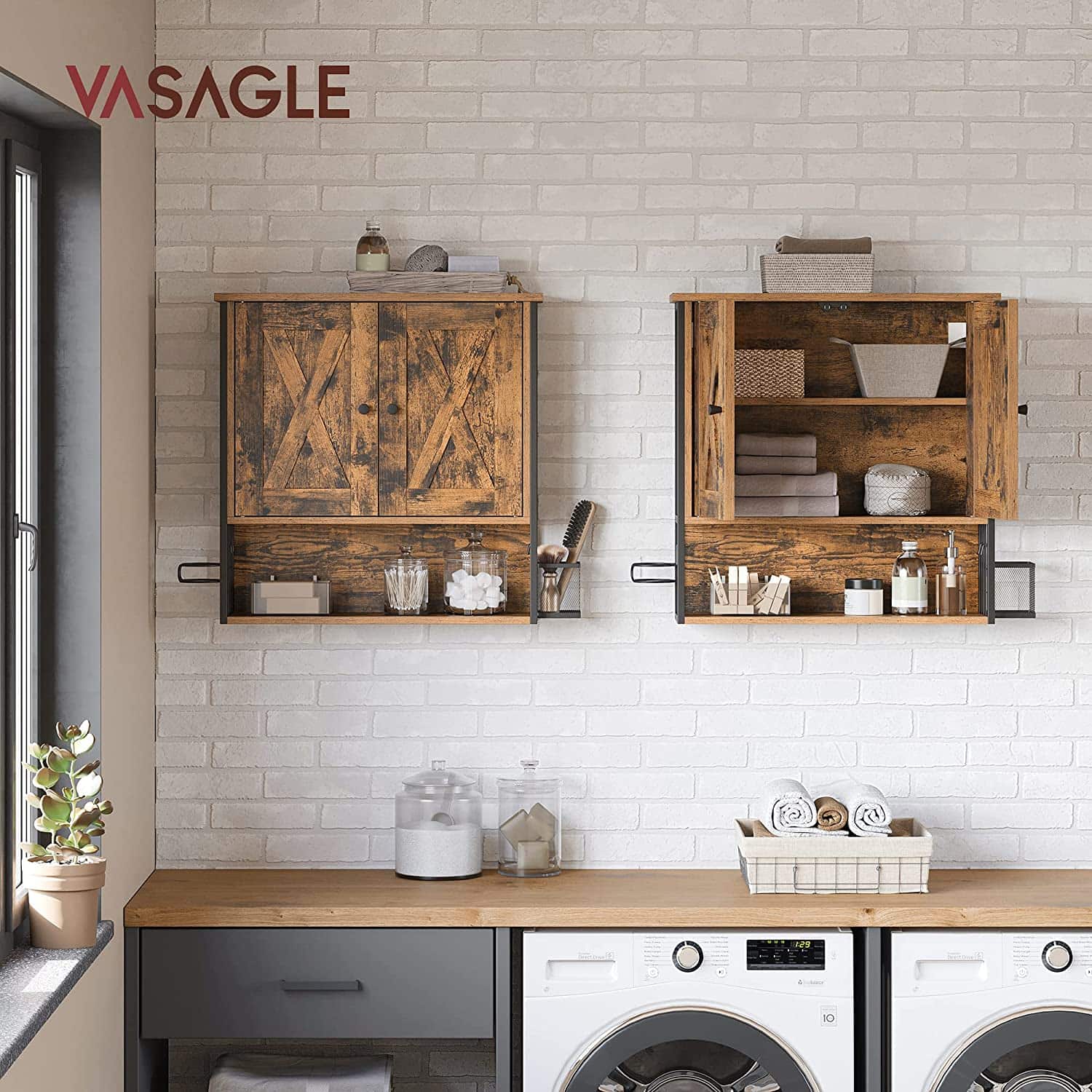 Wandschrank im Badezimmer Wandschrank im Badezimmer