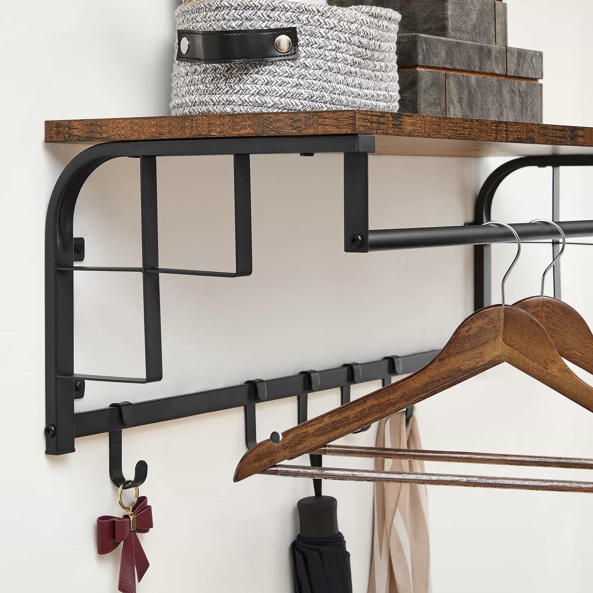 Wandgarderobe mit 5 abnehmbaren Haken Wandgarderobe mit 5 abnehmbaren Haken