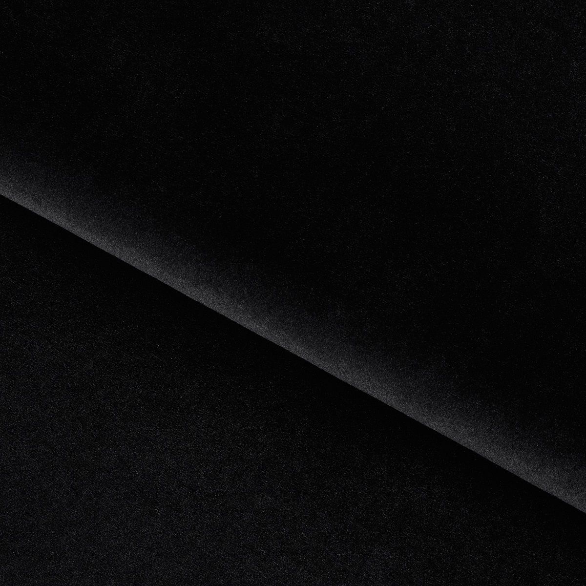 WohnlandschaftEscada Mat Velvet 99 Schwarz mit Bettkasten WohnlandschaftEscada Mat Velvet 99 Schwarz mit Bettkasten