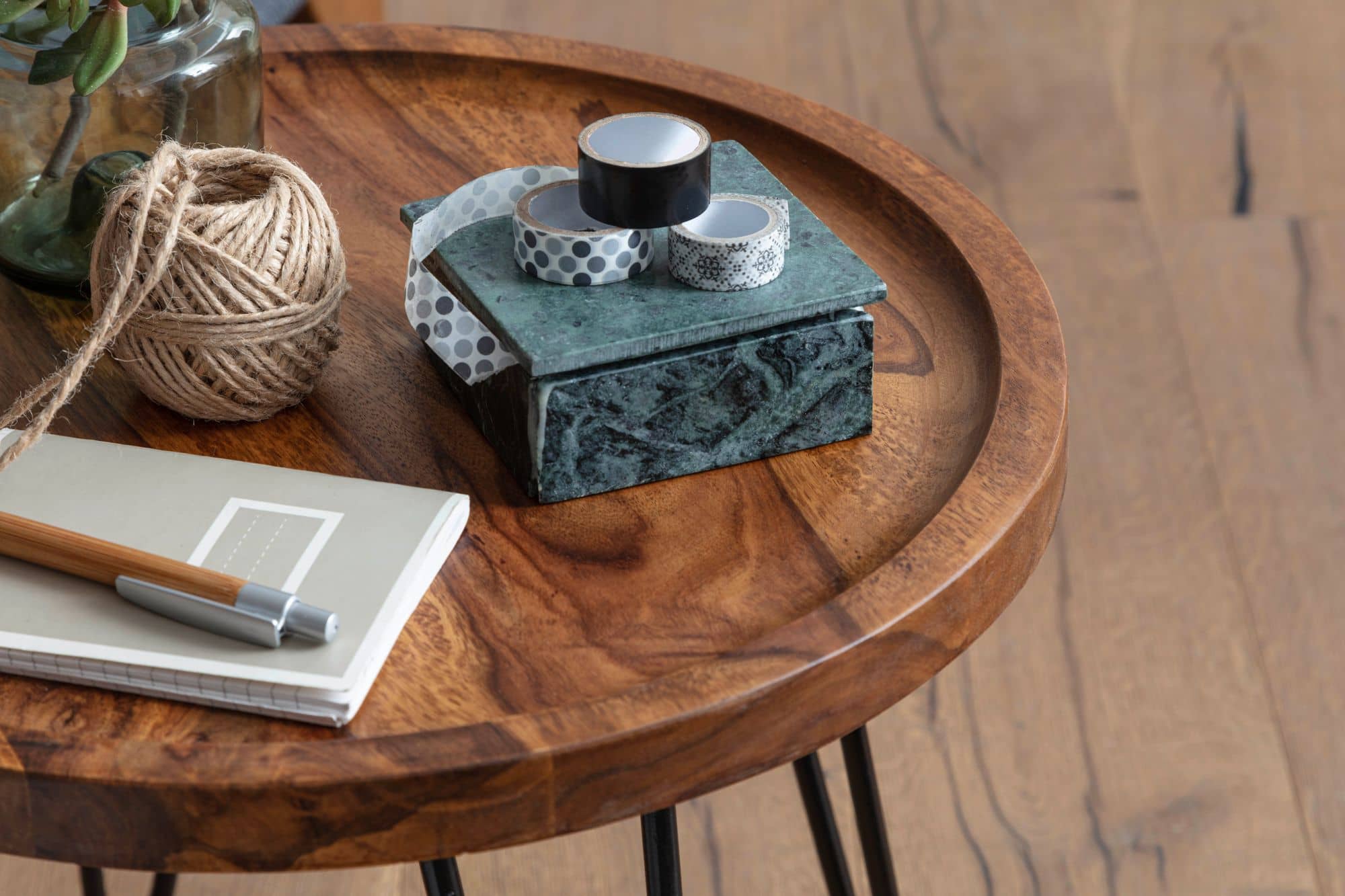 Wohnling Beistelltisch 45 cm – Sheesham massiv & Metall