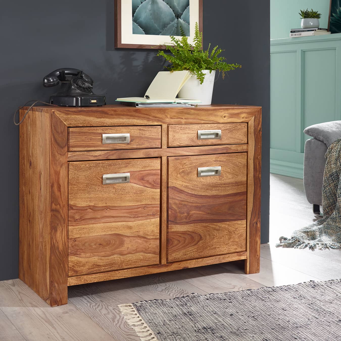 Sideboard MUMBAI Massivholz Sheesham Kommode 90 cm 2 Schubladen 2 Türen Design Highboard Landhaus-Stil braun natur Sideboard MUMBAI Massivholz Sheesham Kommode 90 cm 2 Schubladen 2 Türen Design Highboard Landhaus-Stil braun natur