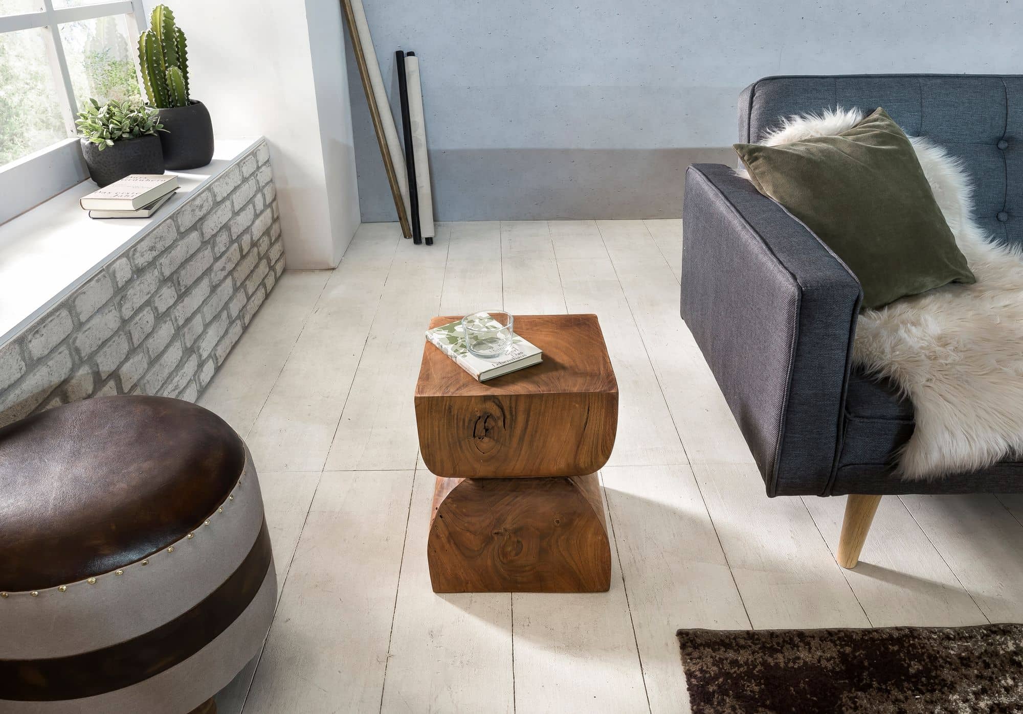 Beistelltisch WL1.562 Sheesham Vollholz 30x45x30cm Rustikaler Deko-Tisch Beistelltisch WL1.562 Sheesham Vollholz 30x45x30cm Rustikaler Deko-Tisch