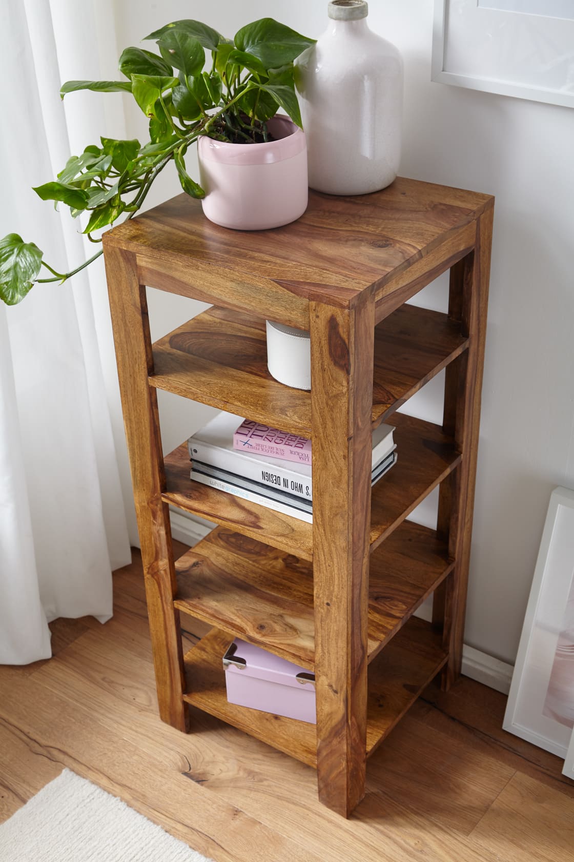 36266-WOHNLING-Standregal-MUMBAI-Massiv-Holz-Shee_3 Standregal MUMBAI Massiv-Holz Sheesham 105 cm Wohnzimmer-Regal mit 4 Ablagefächer Design Landhaus-Stil Beistelltisch