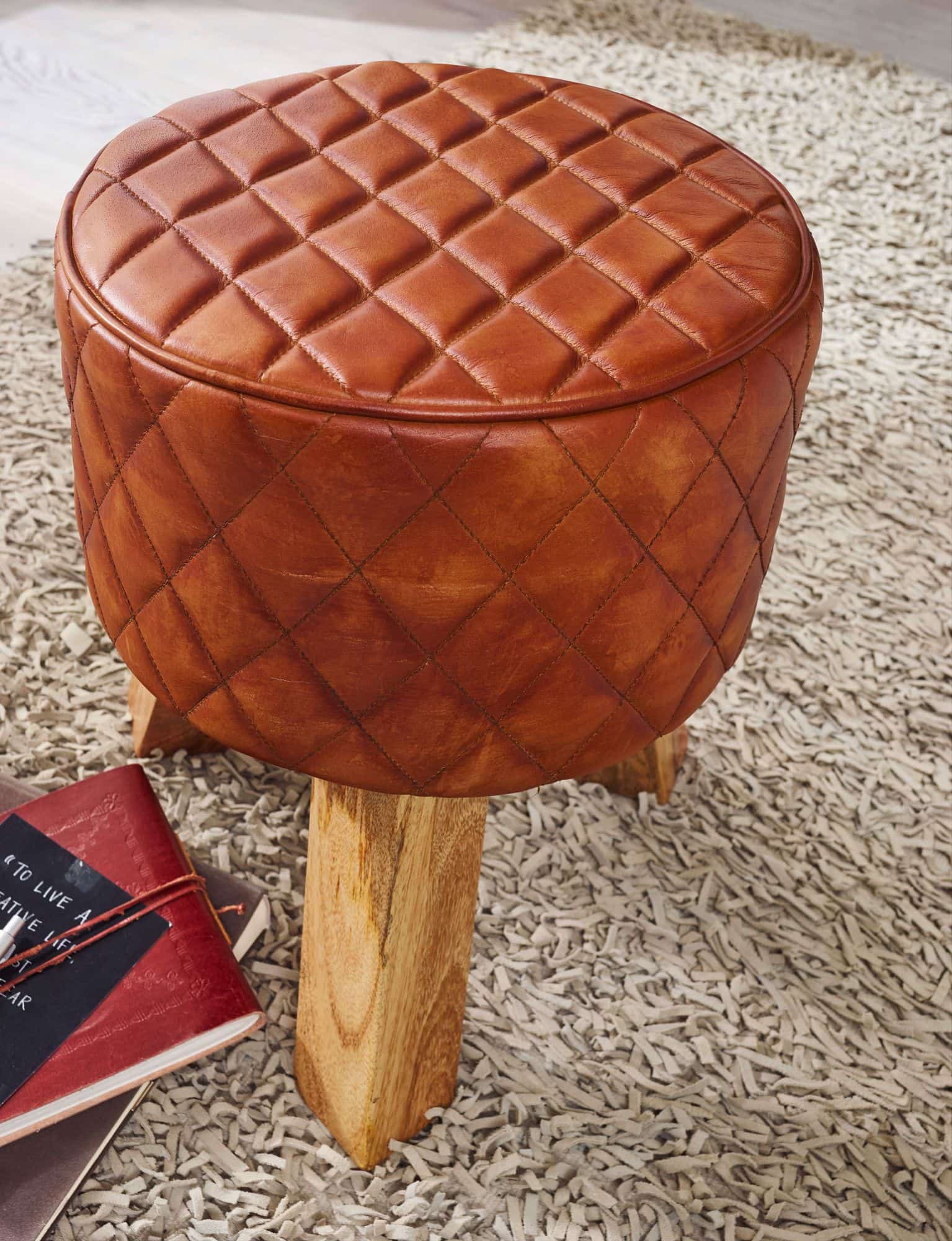 52641-WOHNLING-Sitzhocker-40x40x45-cm-WL6-090-WL6-090_4IE0YAWstcHUYm Hochwertiger Sitzhocker mit exklusivem Rautenmuster