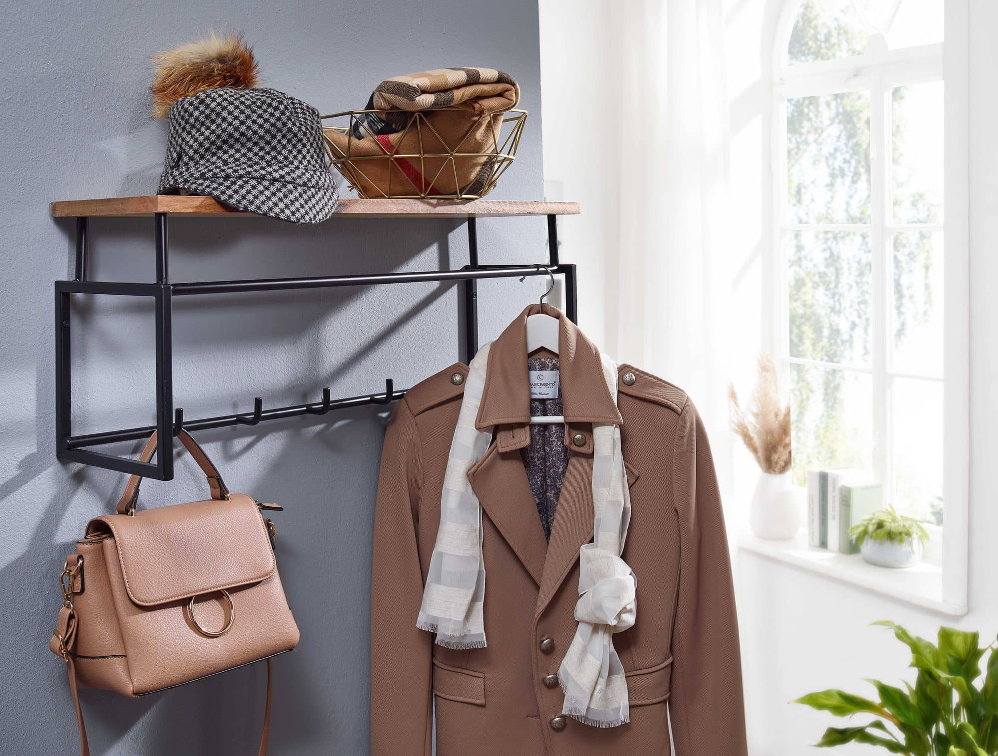 Design Wandgarderobe Mango Massivholz Metall 71x29x20 cm Design Wandgarderobe Mango Massivholz Metall 71x29x20 cm