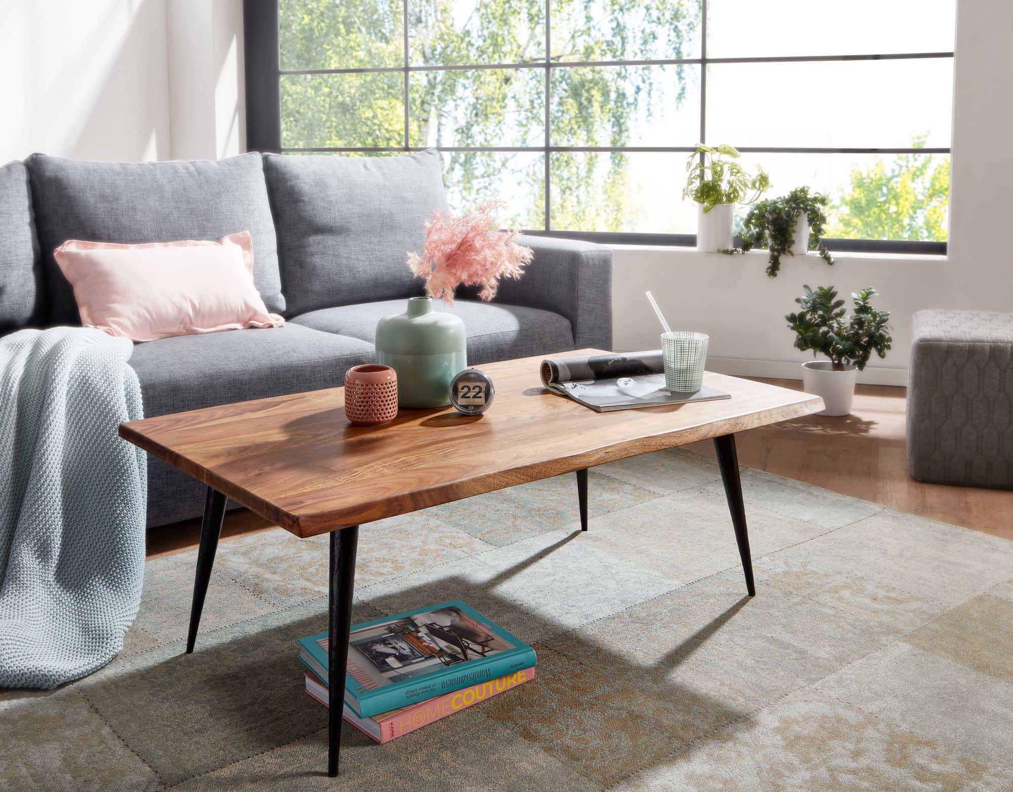 Couchtisch 110x60x40 cm Sheesham Massivholz Sofatisch mit Baumkante Couchtisch 110x60x40 cm Sheesham Massivholz Sofatisch mit Baumkante
