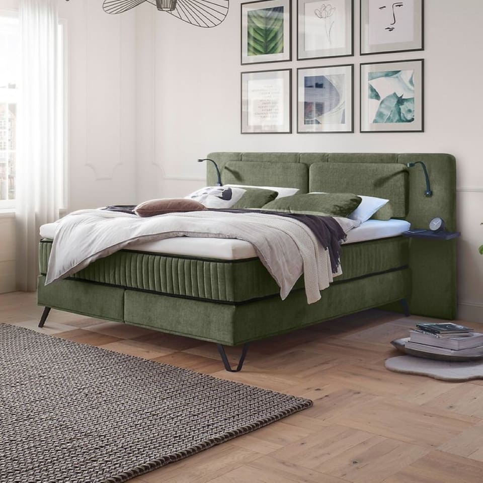 Milazzo-Vogue-11-Winter-Moss-Milieu Winterliche Ruheoase: Entdecken Sie luxuriösen Schlafkomfort im Boxspringbett Milazzo von ED Exciting Design, Farbe Winter Moss
