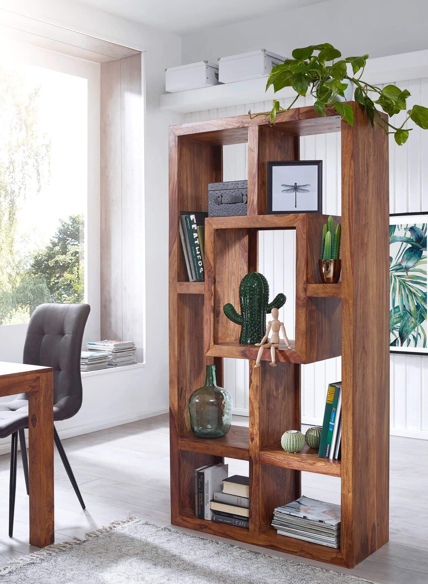 image.title Bücherregal MUMBAI Massiv-Holz Sheesham  x  cm Wohnzimmer-Regal  Ablagefächer Design Landhaus-Stil Standregal image.title Bücherregal MUMBAI Massiv-Holz Sheesham  x  cm Wohnzimmer-Regal  Ablagefächer Design Landhaus-Stil Standregal