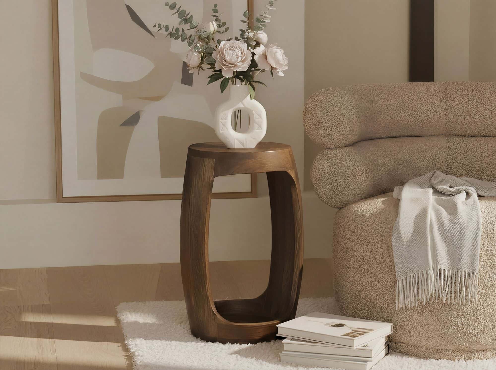 Beistelltisch Mango Massivholz rund 30cm - Kleiner Runder Couchtisch mit offenem Fach - Handgefertigter Wohnzimmertisch im modernen Design aus Echtholz Beistelltisch Mango Massivholz rund 30cm - Kleiner Runder Couchtisch mit offenem Fach - Handgefertigter Wohnzimmertisch im modernen Design aus Echtholz