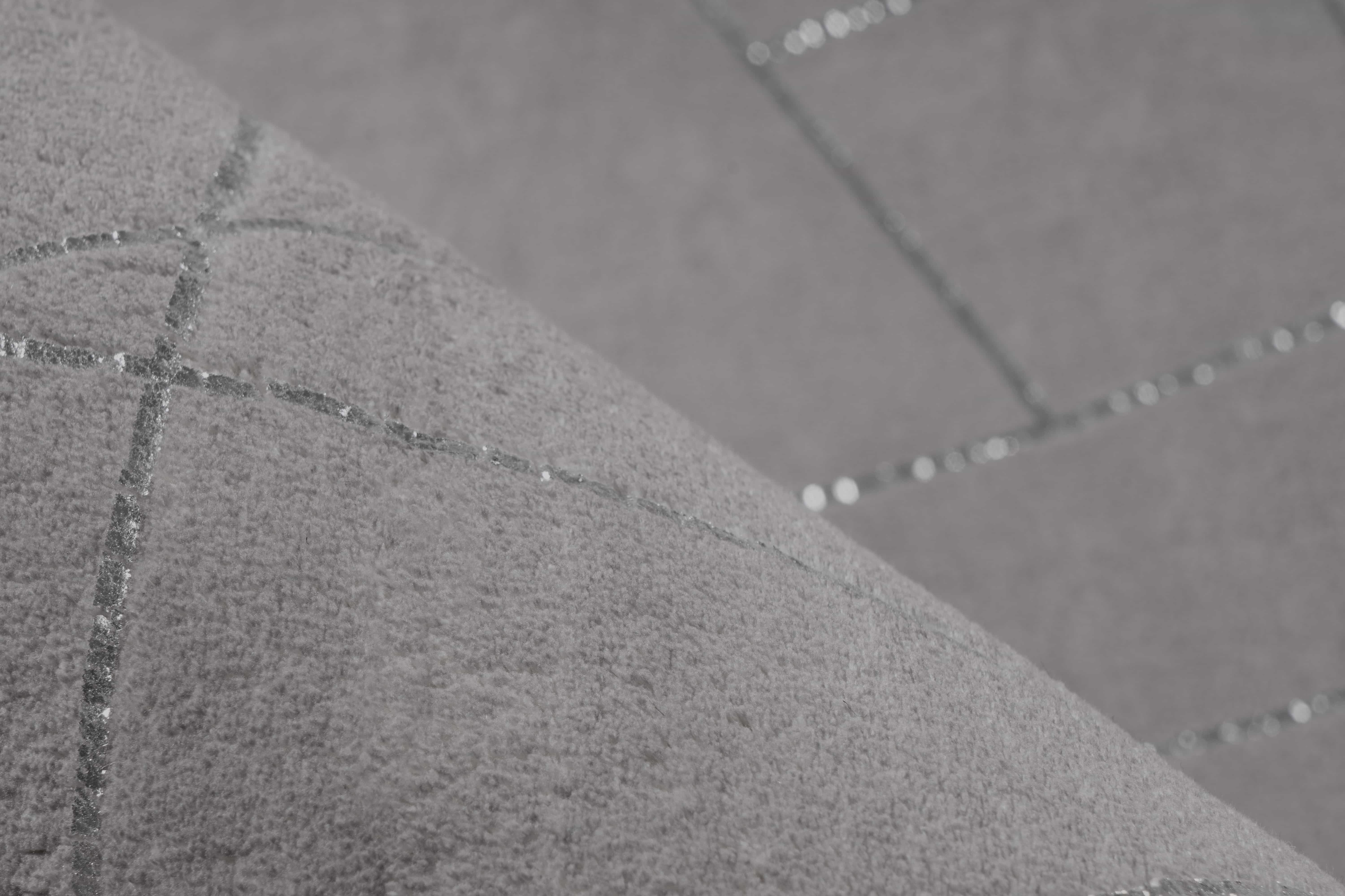 Bijou 125 Taupe / Silber 80cm x 150cm Bijou 125 Taupe / Silber 80cm x 150cm