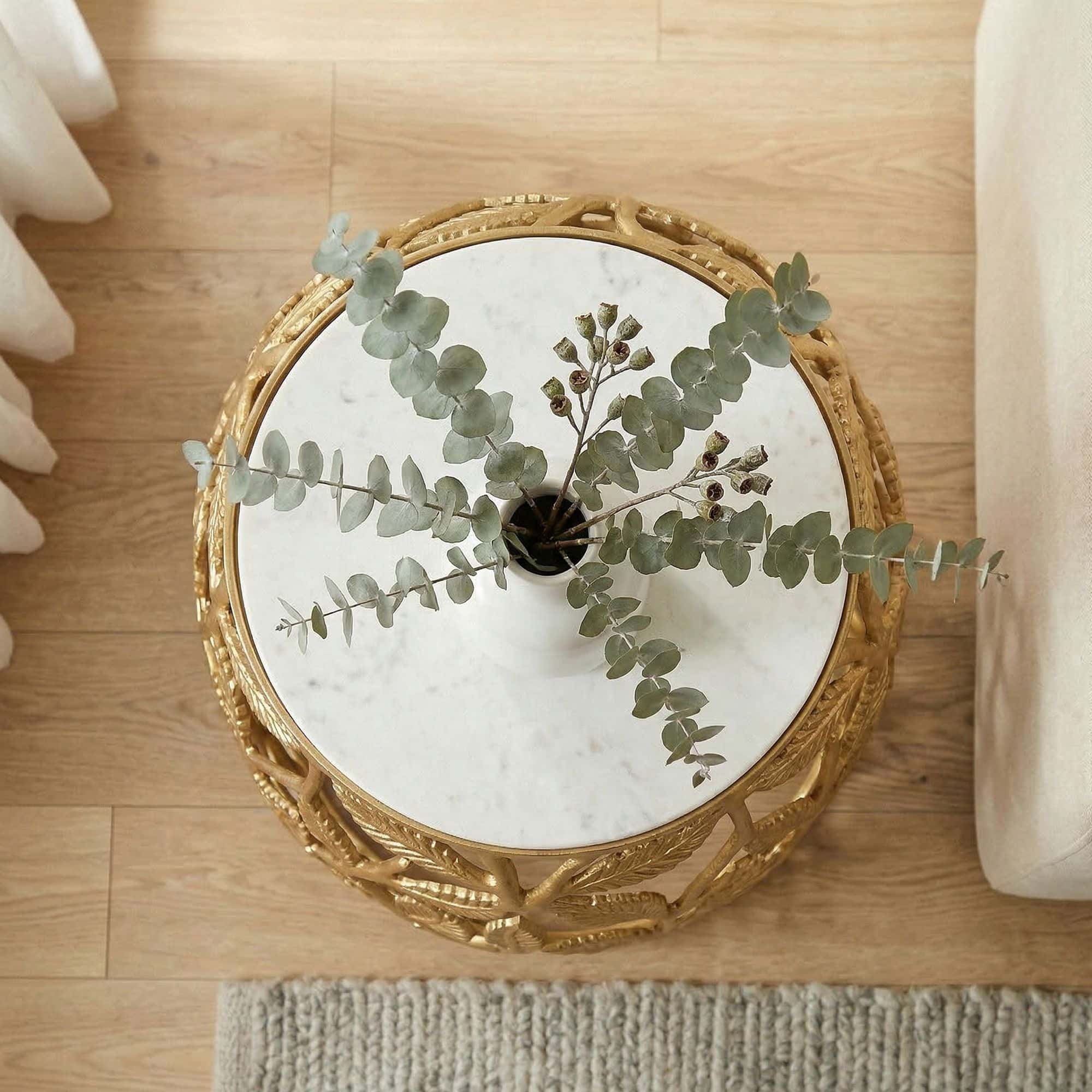 Beistelltisch 40cm Gold mit weißer Marmor Tischplatte - Couchtisch klein rund - Sofatisch Alu modern - Wohnzimmertisch Aluminium - Design Tisch Metallgestell Handmade Beistelltisch 40cm Gold mit weißer Marmor Tischplatte - Couchtisch klein rund - Sofatisch Alu modern - Wohnzimmertisch Aluminium - Design Tisch Metallgestell Handmade