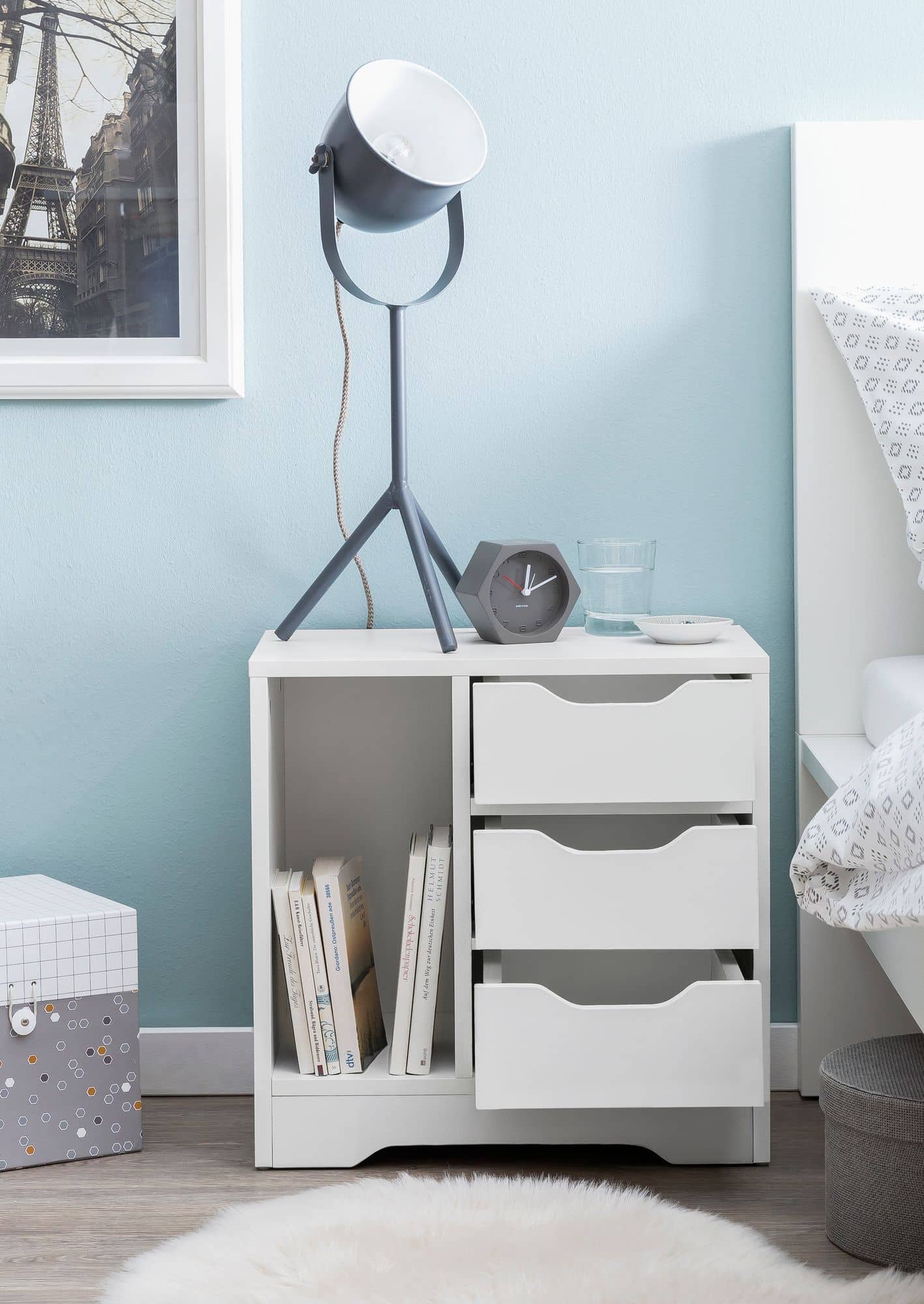 Nachtkonsole WL5.708 49x50x30 cm Weiß Matt 3 Schubladen 1 Ablagefach Nachtkonsole WL5.708 49x50x30 cm Weiß Matt 3 Schubladen 1 Ablagefach