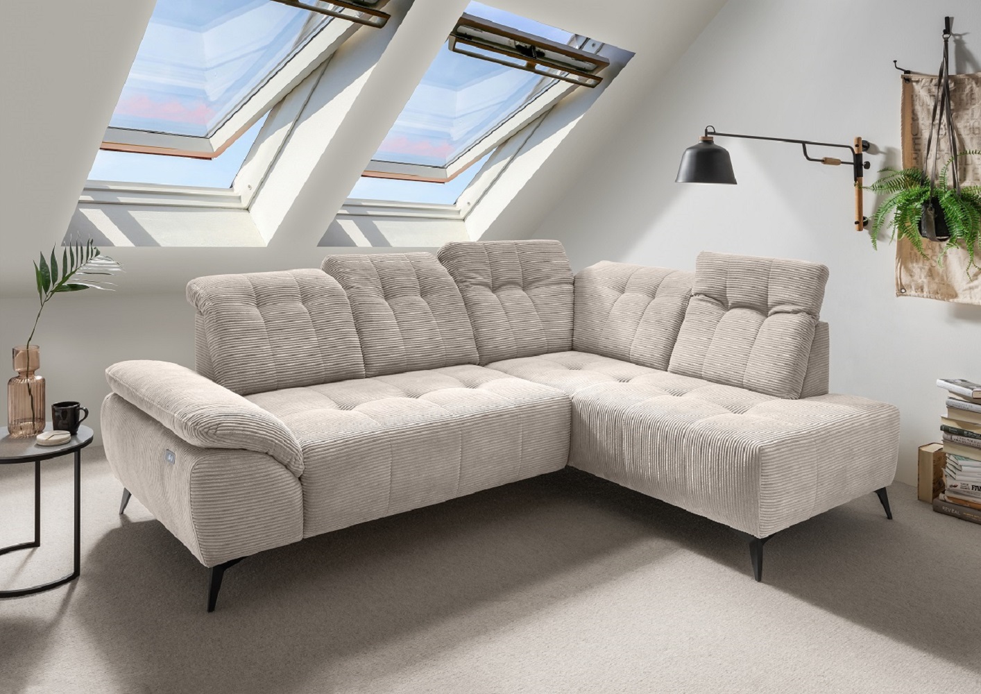 Fiore – Ecksofa mit elektrischem Sitzvorschub