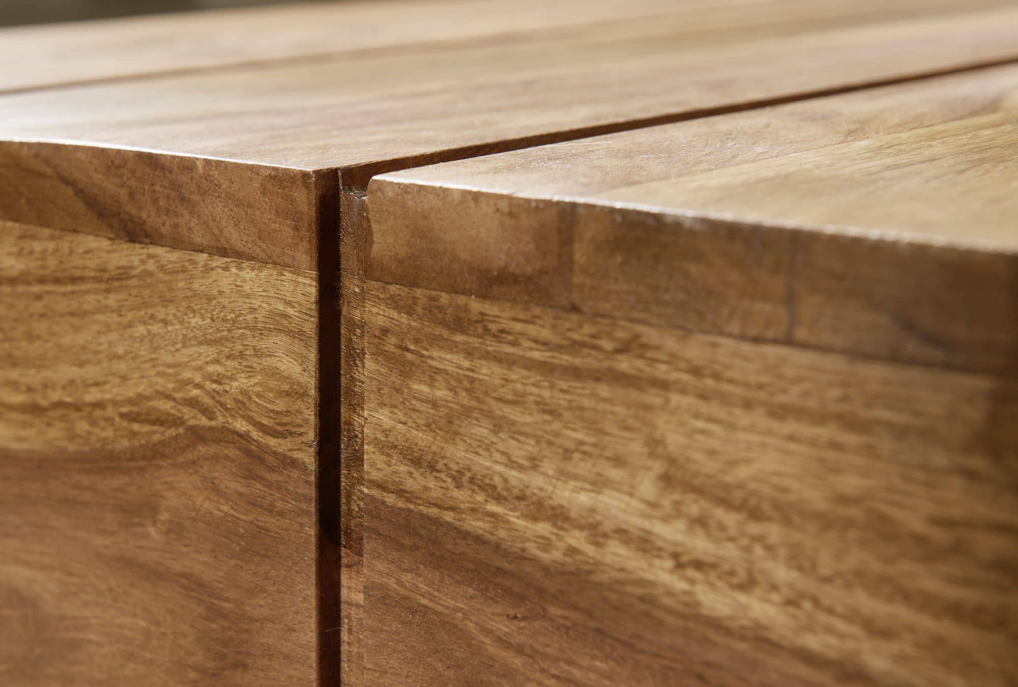 38375-WOHNLING-Couchtisch-SIRA-Massiv-Holz-Akazie_4 Wohnling Couchtisch Lucca 120 cm – Akazie & Metall