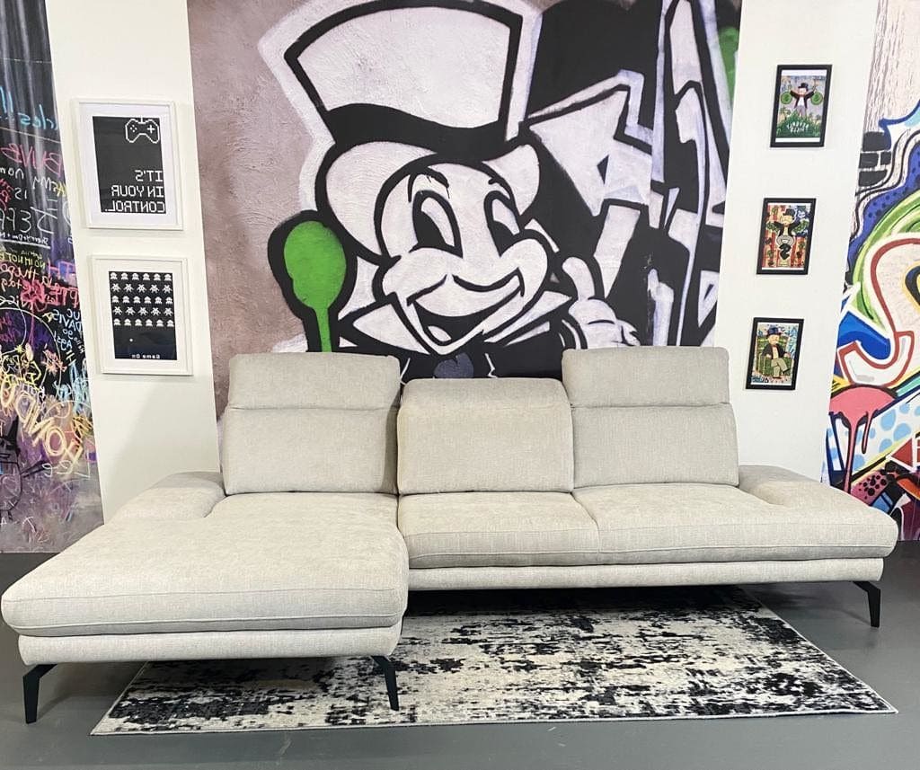 Ecksofa Rubio Sand – Fotomodell mit Sitztiefenverstellung Ecksofa Rubio Sand – Fotomodell mit Sitztiefenverstellung