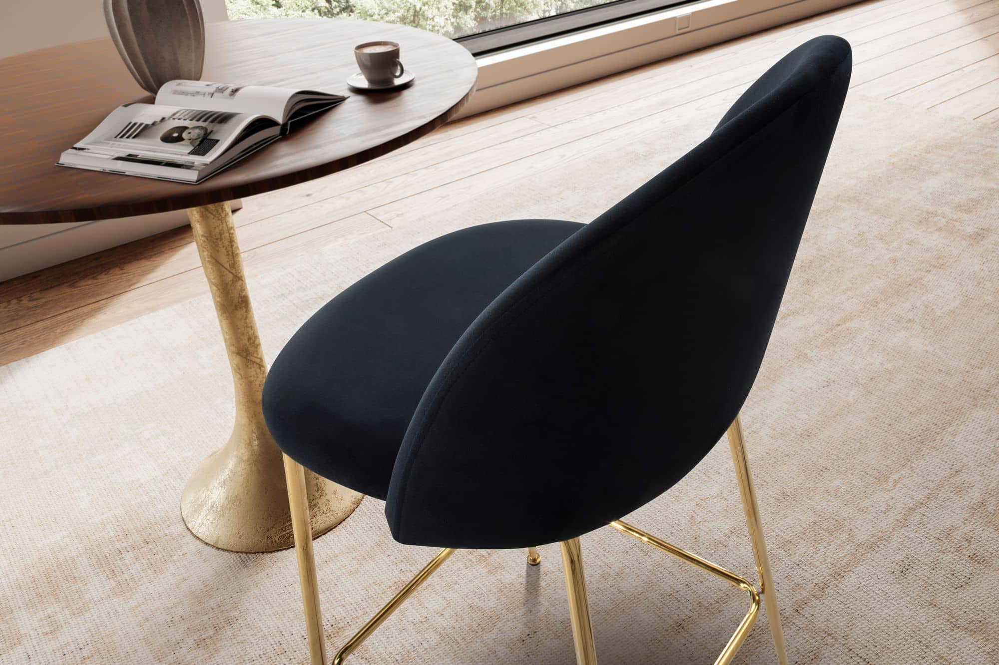 2er Set Barhocker Samt Schwarz Hocker mit Lehne & goldenen Beinen 2er Set Barhocker Samt Schwarz Hocker mit Lehne & goldenen Beinen