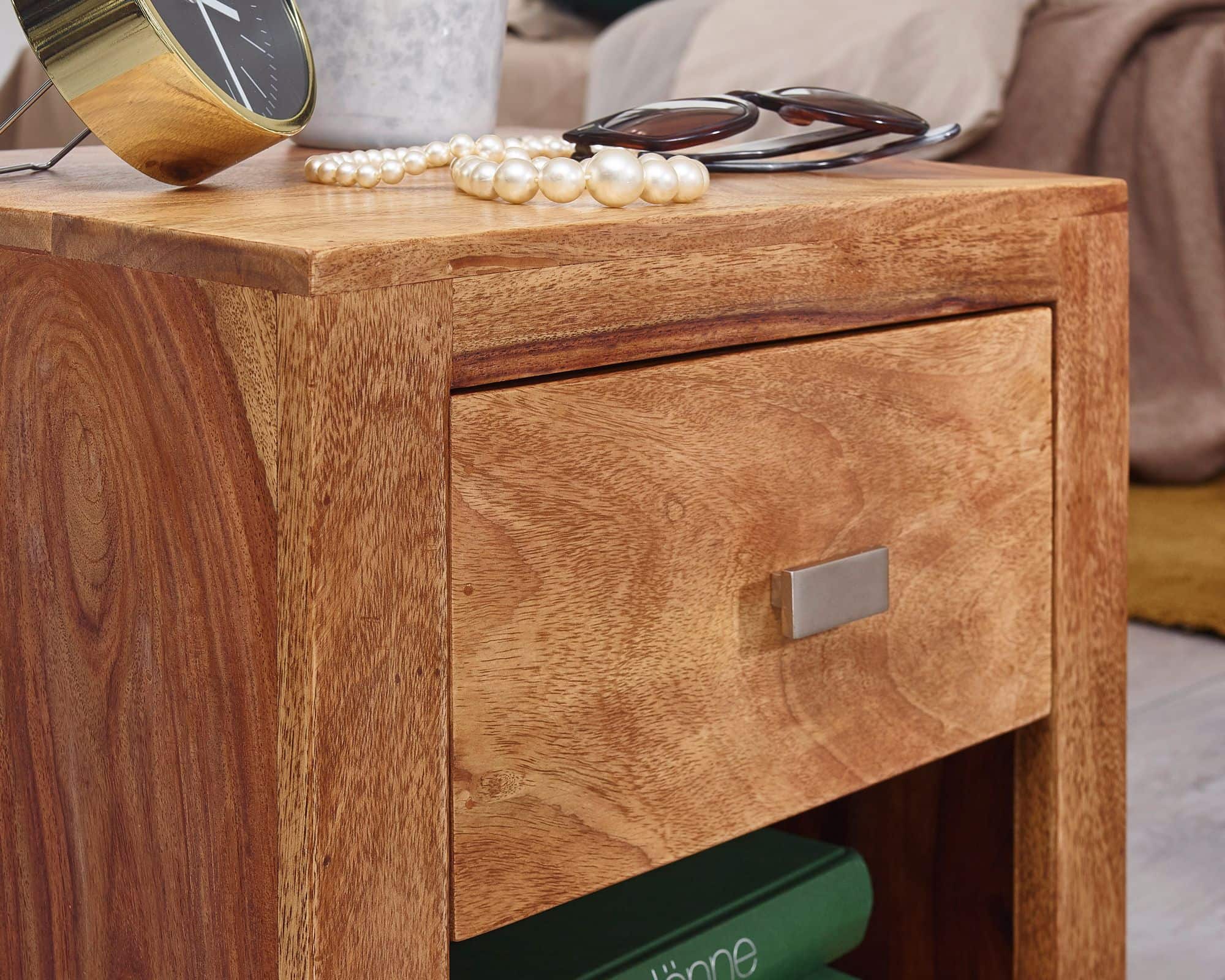 Nachttisch MUMBAI aus Sheesham Massiv-Holz 40 x 40 x 30 cm Nachttisch MUMBAI aus Sheesham Massiv-Holz 40 x 40 x 30 cm