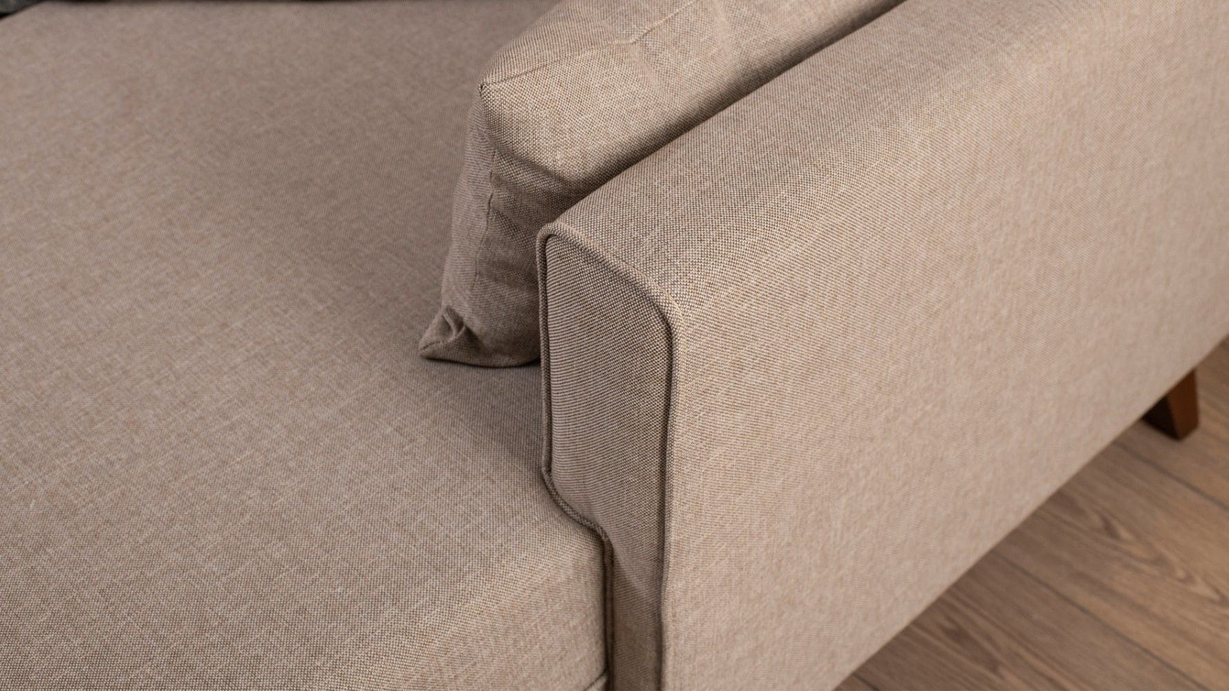 Kleines Bella Ecksofa mit Hocker – Die perfekte Lösung für kleine Räume