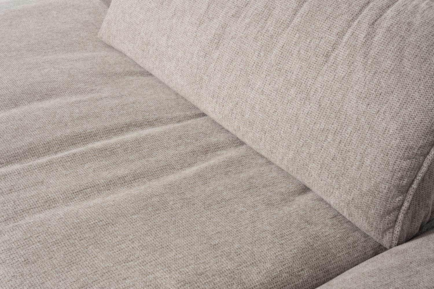 Bigsofa Fluffy im Chenille-Stoff mit Sitztiefenverstellung - designwerk