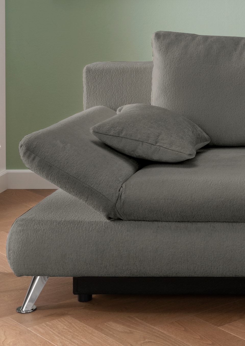 Benformato_Dale_2FAFBK_6906_F06-5 Orsa Anthrazit: Modernes Design und höchster Komfort vereint im Benformato Sofa Dale