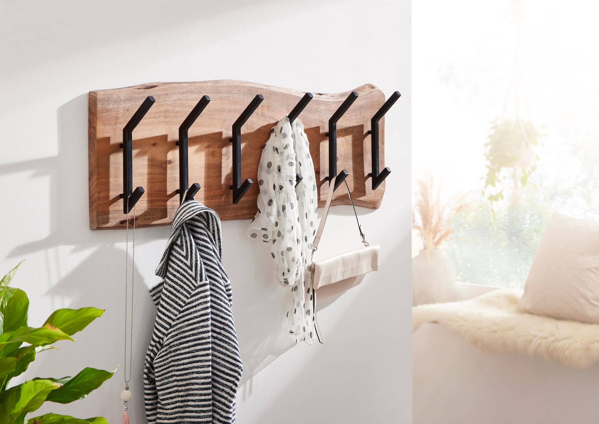 60529-Wohnling-Wandgarderobe-Akazie-100-X-12-X-30-cm-WL6-359-WL6-359_1 Design Wandgarderobe Akazie Massivholz / Metall 100 x 29 x 12,5 cm