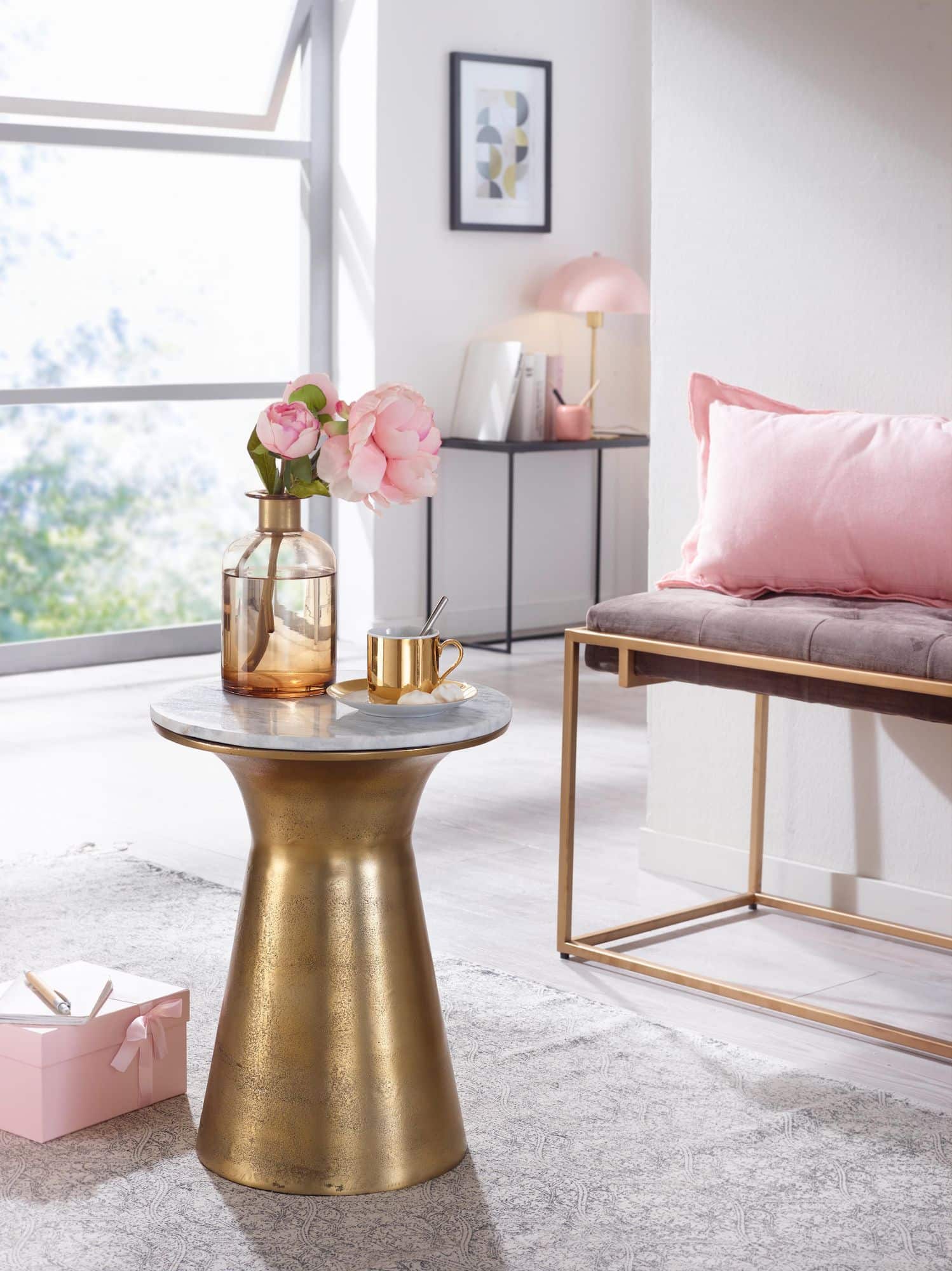 Beistelltisch Echter Marmor Weiß 35x35x45 cm Anstelltisch Metall Gold Beistelltisch Echter Marmor Weiß 35x35x45 cm Anstelltisch Metall Gold