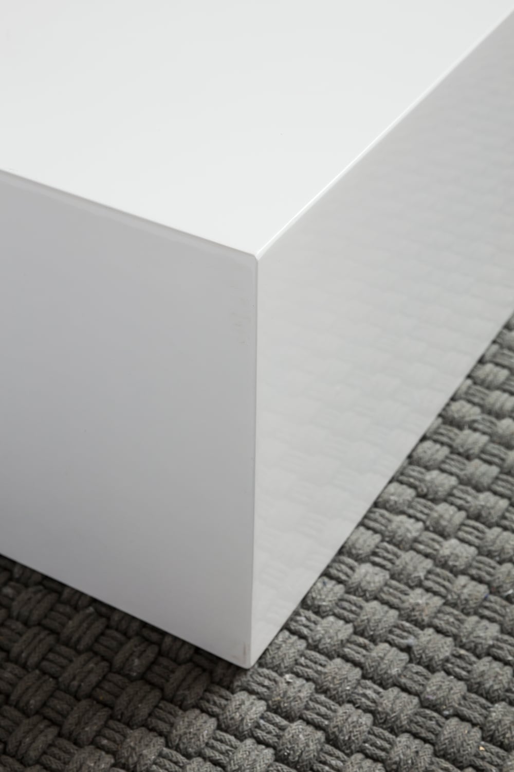 40917-WOHNLING-Couchtisch-MONOBLOC-60-x-60-x-30-c_1 Wohnling Couchtisch MONOBLOC 60 cm Hochglanz Weiß