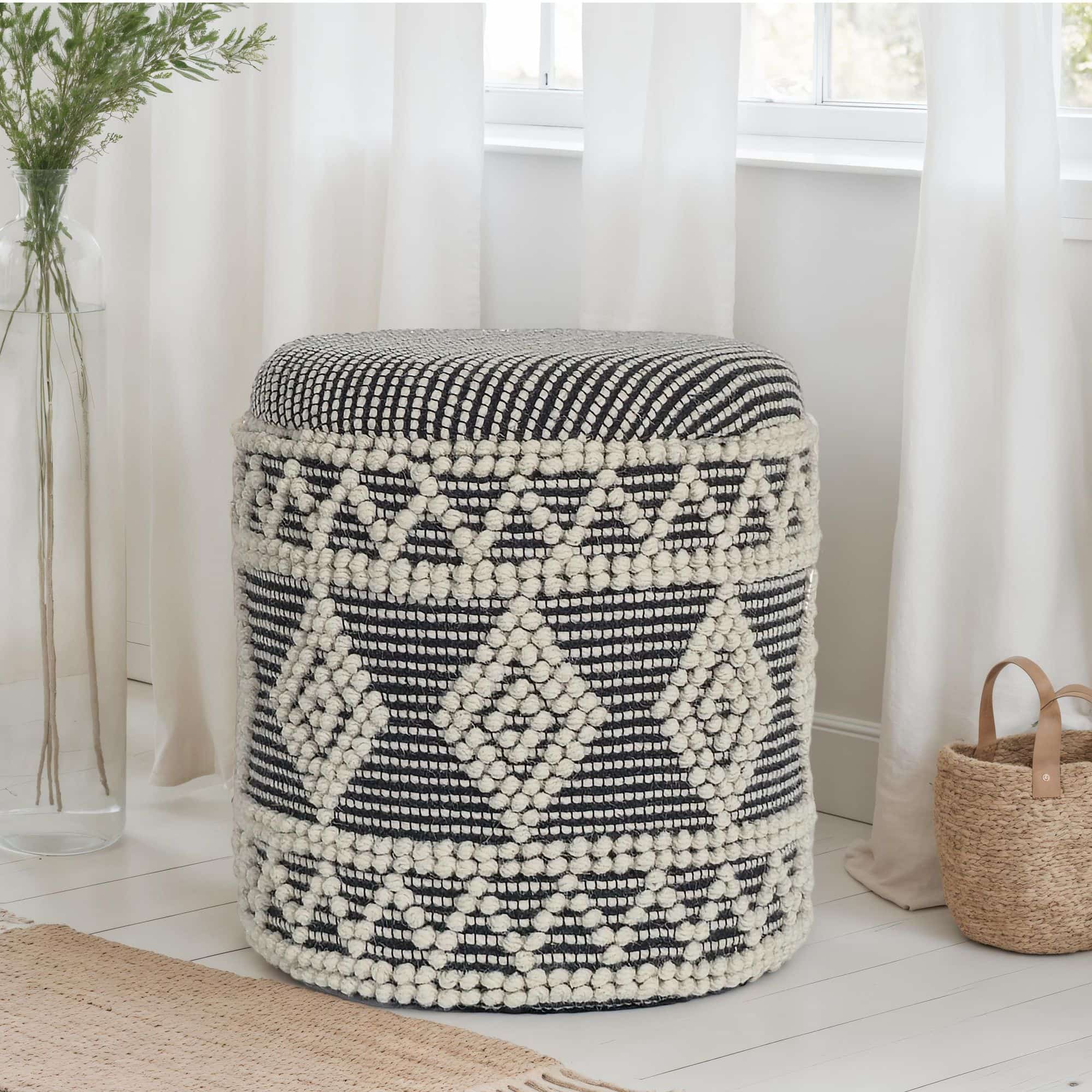 Sitzhocker aus Wolle Ø 40 x 45 cm Grau-Creme Rund Boho Hocker mit Stauraum & abnehmbarem Deckel Sitzhocker aus Wolle Ø 40 x 45 cm Grau-Creme Rund Boho Hocker mit Stauraum & abnehmbarem Deckel