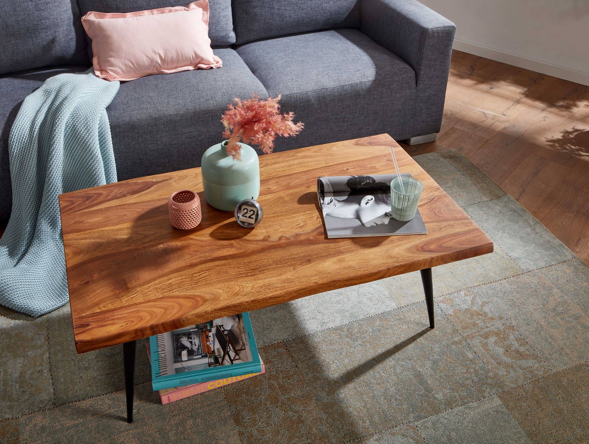 Couchtisch 110x60x40 cm Sheesham Massivholz Sofatisch mit Baumkante Couchtisch 110x60x40 cm Sheesham Massivholz Sofatisch mit Baumkante