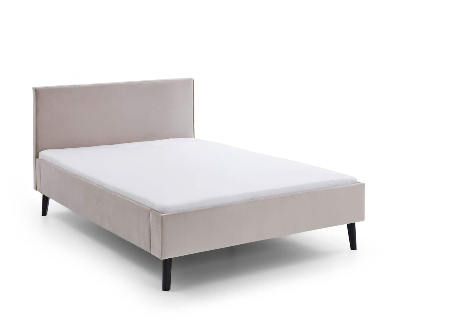 Polsterbett Leira by Meise – Elegantes Samtbett in Beige mit gestepptem Kopfteil & Massivholzfüßen 140 x 200 cm Polsterbett Leira by Meise – Elegantes Samtbett in Beige mit gestepptem Kopfteil & Massivholzfüßen 140 x 200 cm