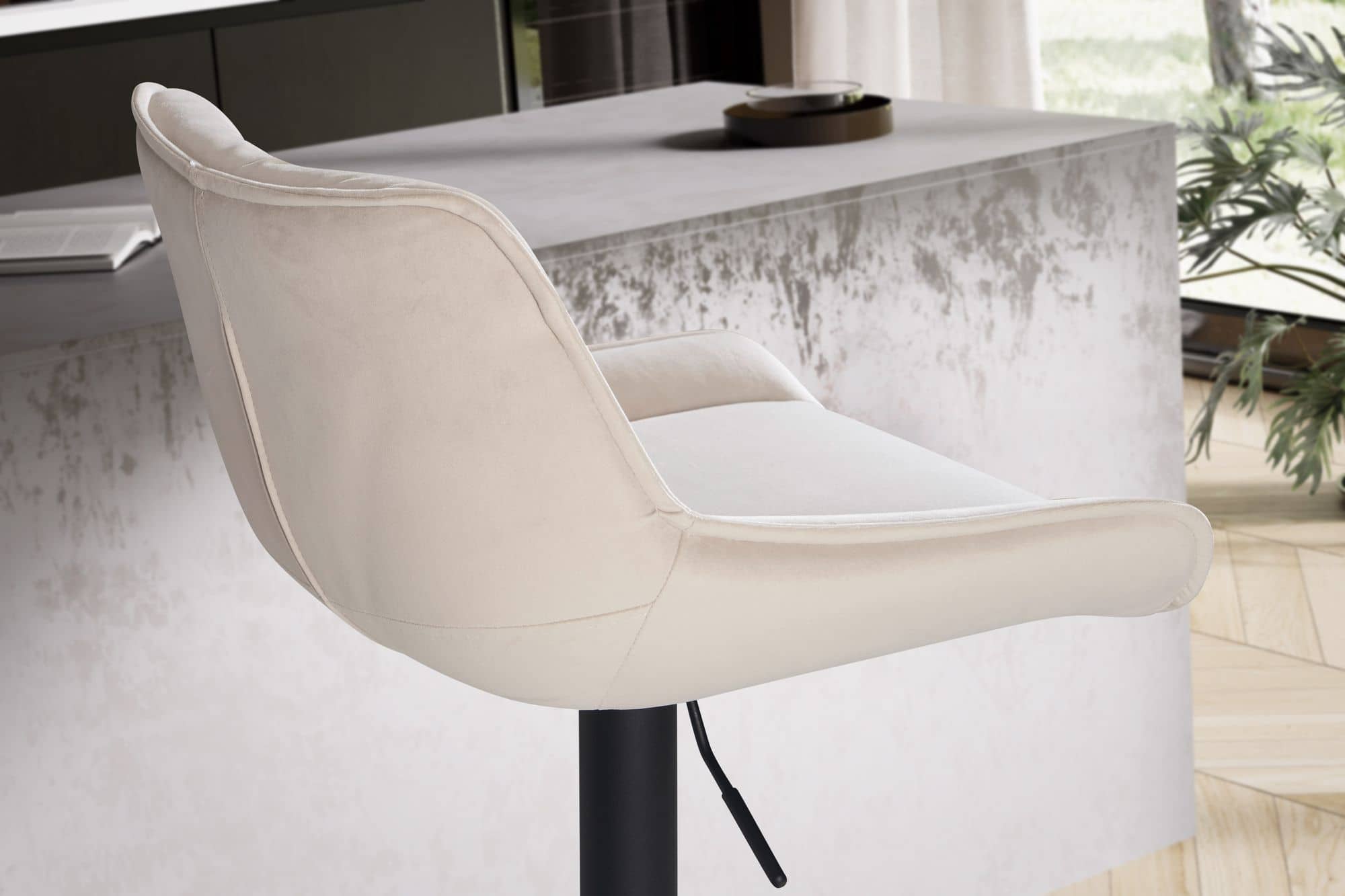 Barhocker Samt Beige Hocker mit Lehne 86 - 106 cm Barhocker Samt Beige Hocker mit Lehne 86 - 106 cm