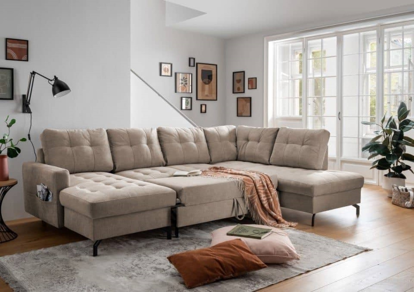 Wohnlandschaft mit Schlaffunktion Trevisio: Luxuriöse Komfortlösung inkl Bettkasten, in verschiedenen Farben wählbar Wohnlandschaft mit Schlaffunktion Trevisio: Luxuriöse Komfortlösung inkl Bettkasten, in verschiedenen Farben wählbar