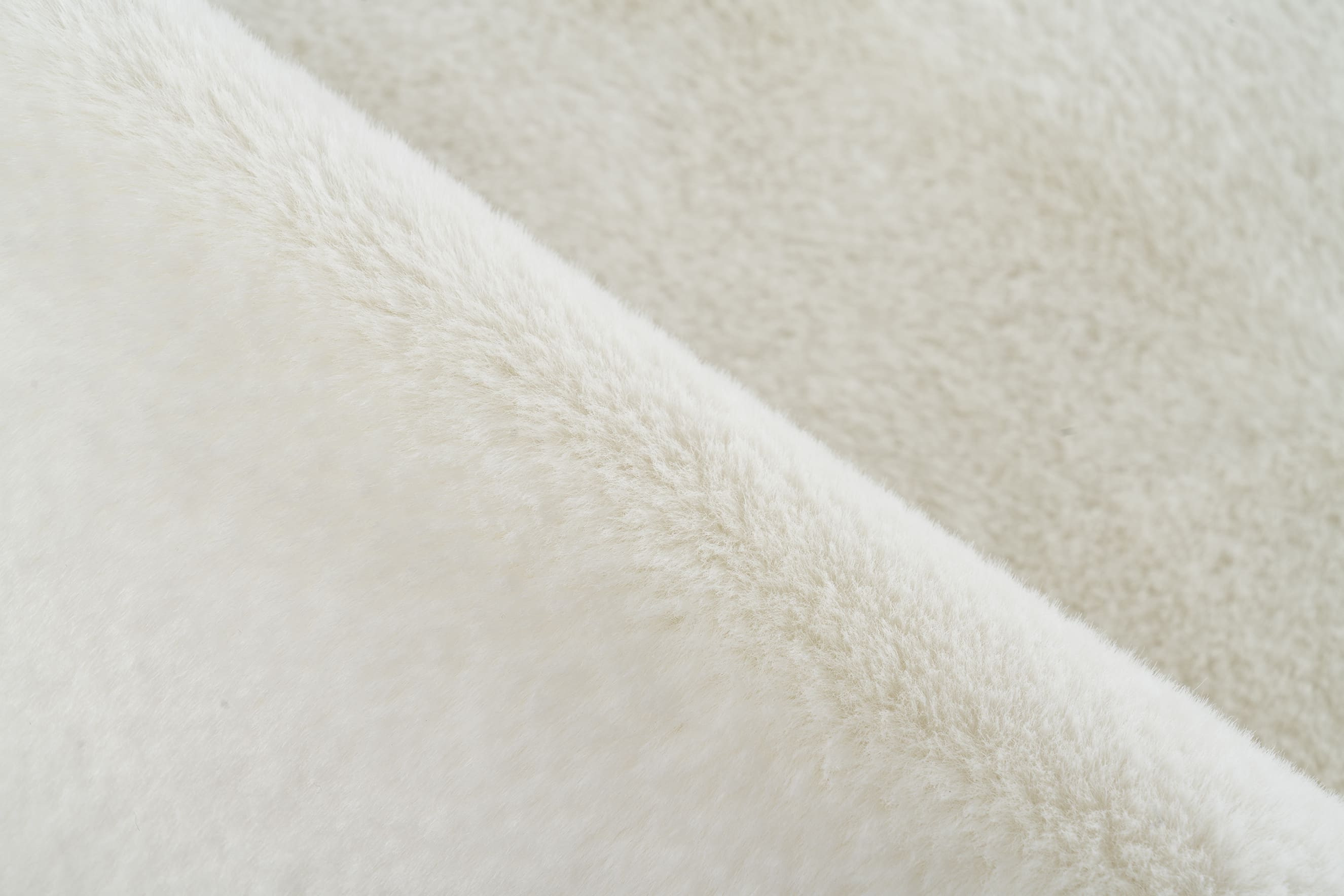 Badematte Rabbit Light 625 Weiß Ø 100cm RUND Badematte Rabbit Light 625 Weiß Ø 100cm RUND