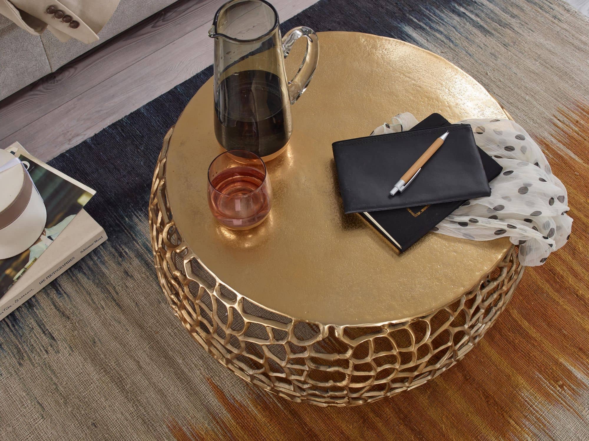 Couchtisch Metall Gold 66x66x30 cm Sofatisch Aluminium Rund Couchtisch Metall Gold 66x66x30 cm Sofatisch Aluminium Rund