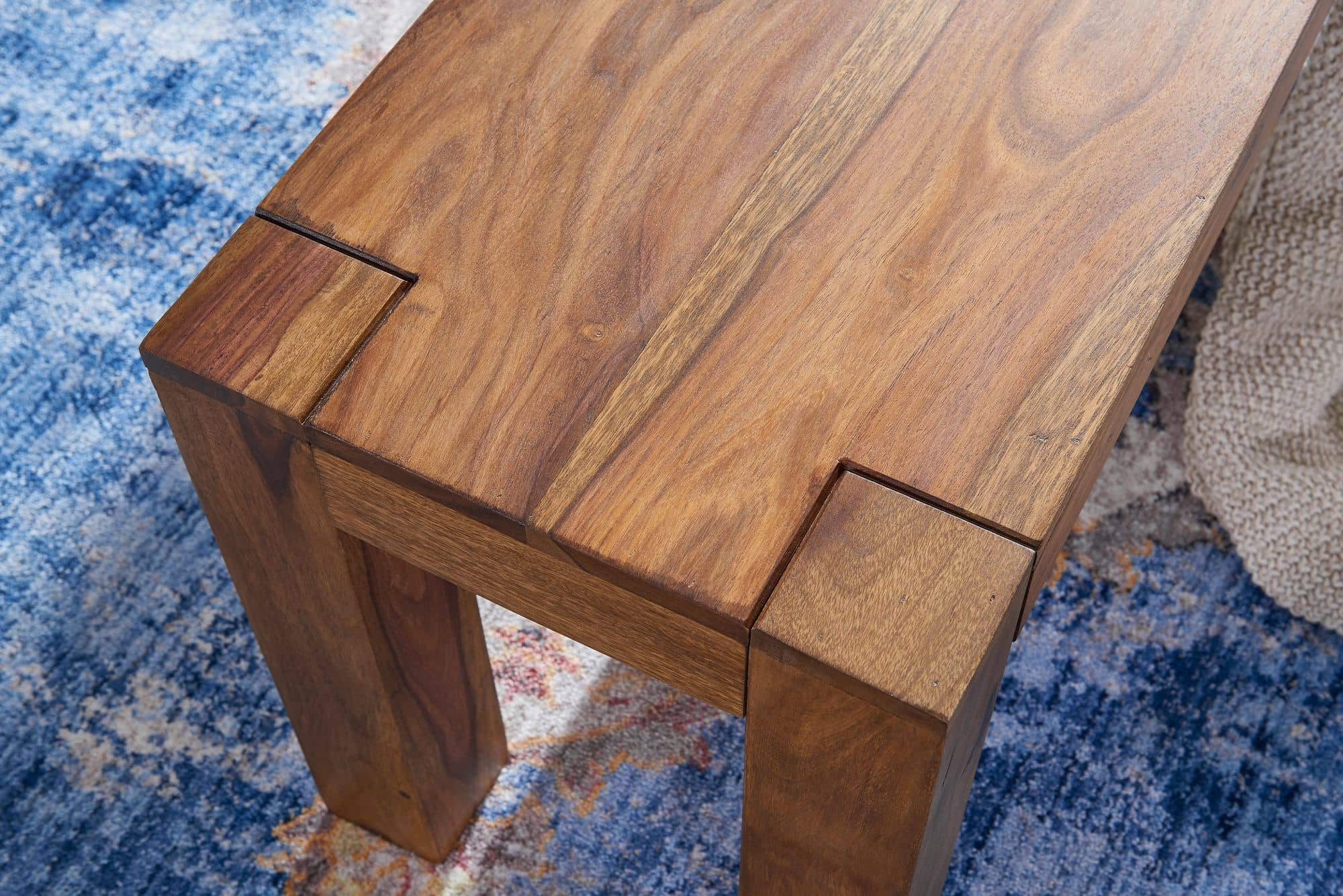 Esszimmer Sitzbank MUMBAI Massiv-Holz Sheesham 180 x 45 x 35 cm Holz-Bank Natur-Produkt Küchenbank im Landhaus-Stil Esszimmer Sitzbank MUMBAI Massiv-Holz Sheesham 180 x 45 x 35 cm Holz-Bank Natur-Produkt Küchenbank im Landhaus-Stil