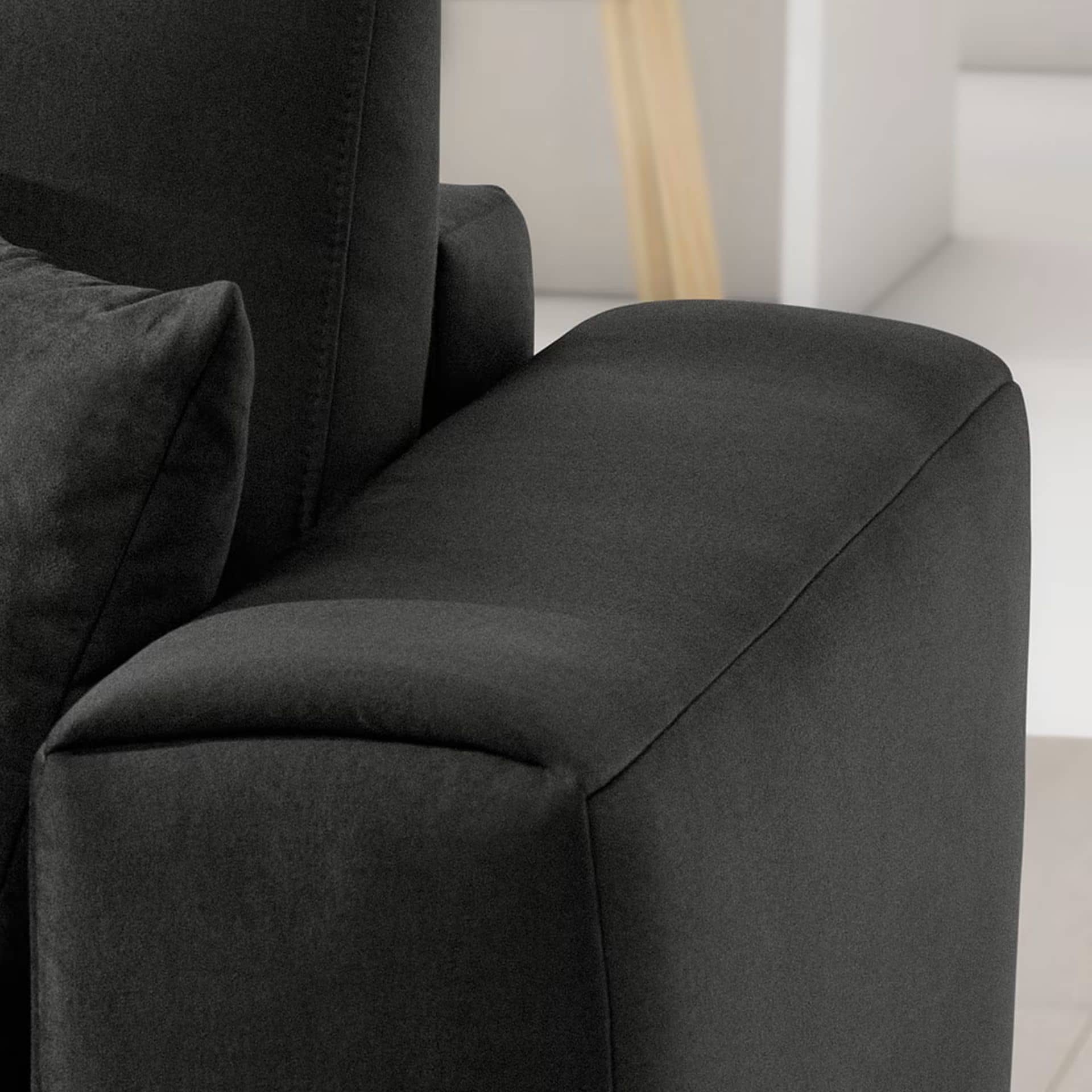 Ecksofa Baria – Schlaffunktion, Stauraum und pflegeleichter Stoff Ecksofa Baria – Schlaffunktion, Stauraum und pflegeleichter Stoff