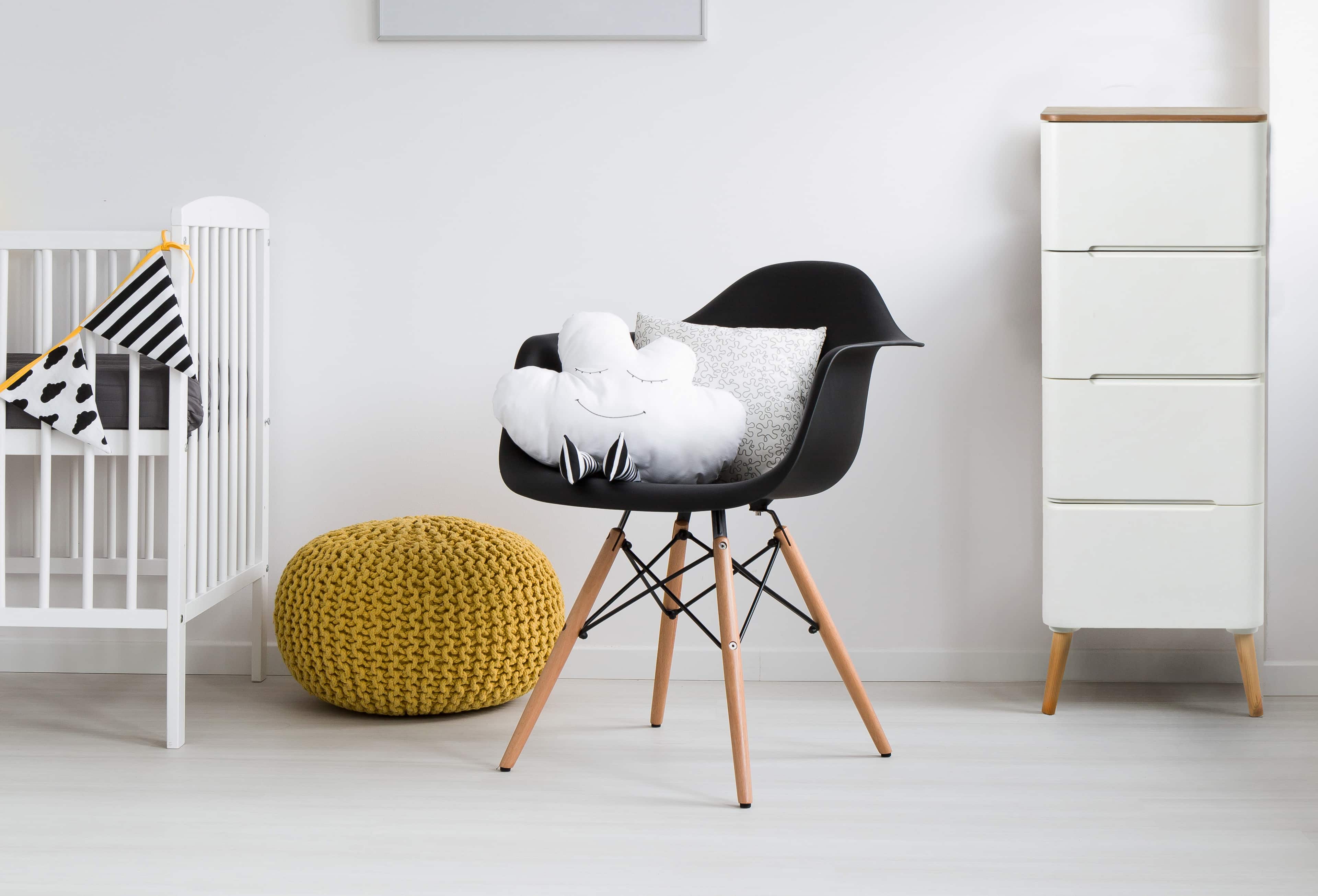 Ausziehkommode Madison 610 Weiß / Naturell Ausziehkommode Madison 610 Weiß / Naturell