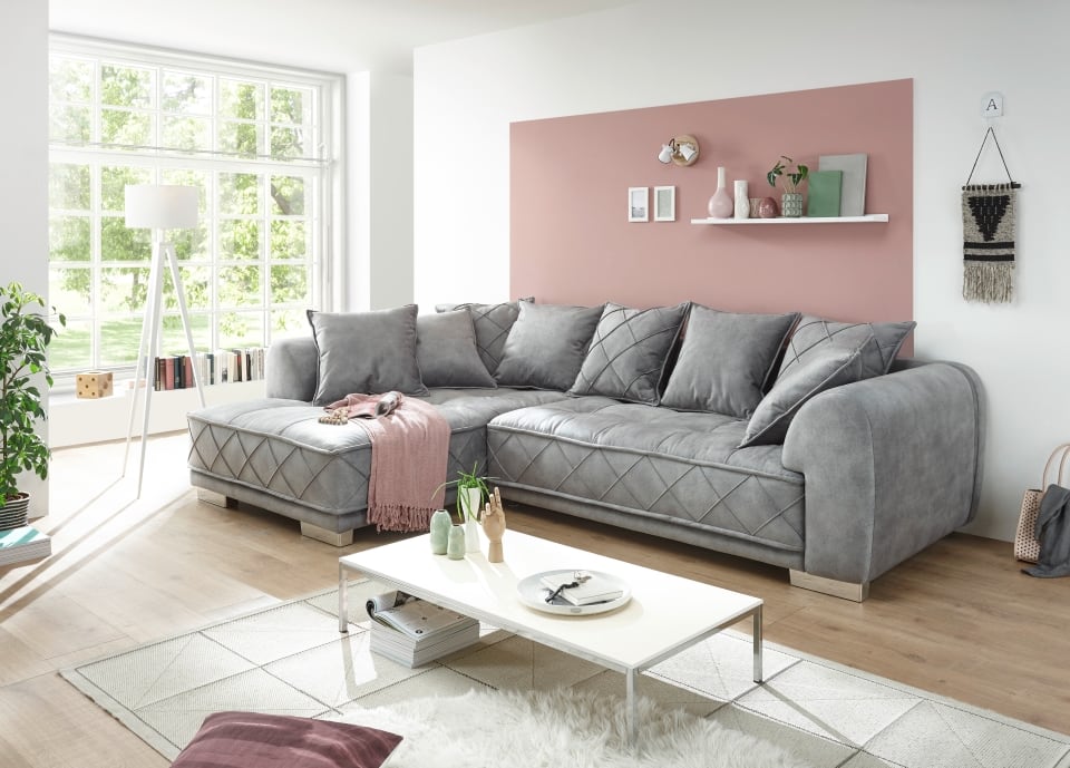 Sentina_Salvador-14-grey_Milieu Exklusives Wohnerlebnis: Das ED Exciting Design Sofa Sentina in Luxus-Grey mit beidseitiger Montierbarkeit und Nosagfederung