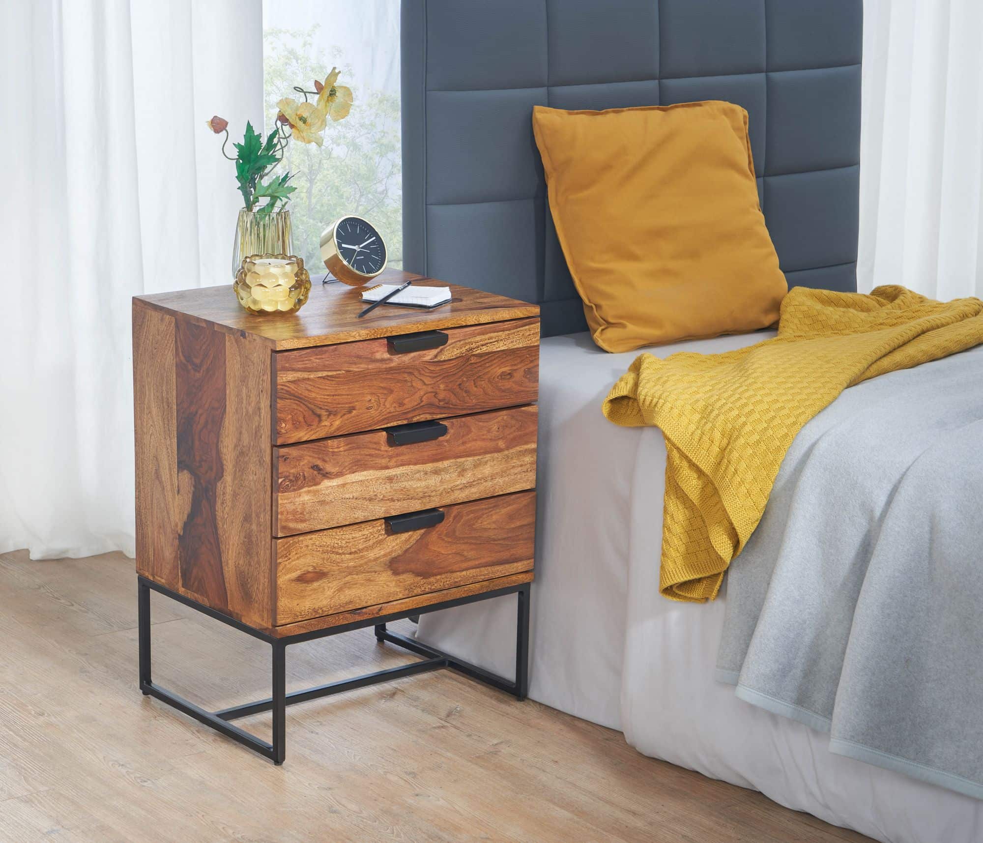 75563-Wohnling-Nachtkaestchen-50x40x65-cm-Sheesham-3-Schubladen-WL6-715-WL6-715_3 Nachtkästchen 50x40x65 cm Sheesham 3 Schubladen