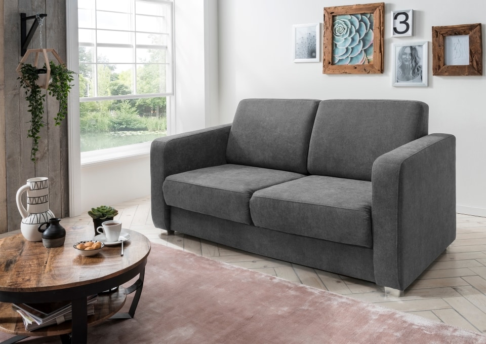 Benformato_Mia_2F_3609-1 Anthrazit Luxus: Das Sofa Mia von Benformato - Ein Komfort-Highlight