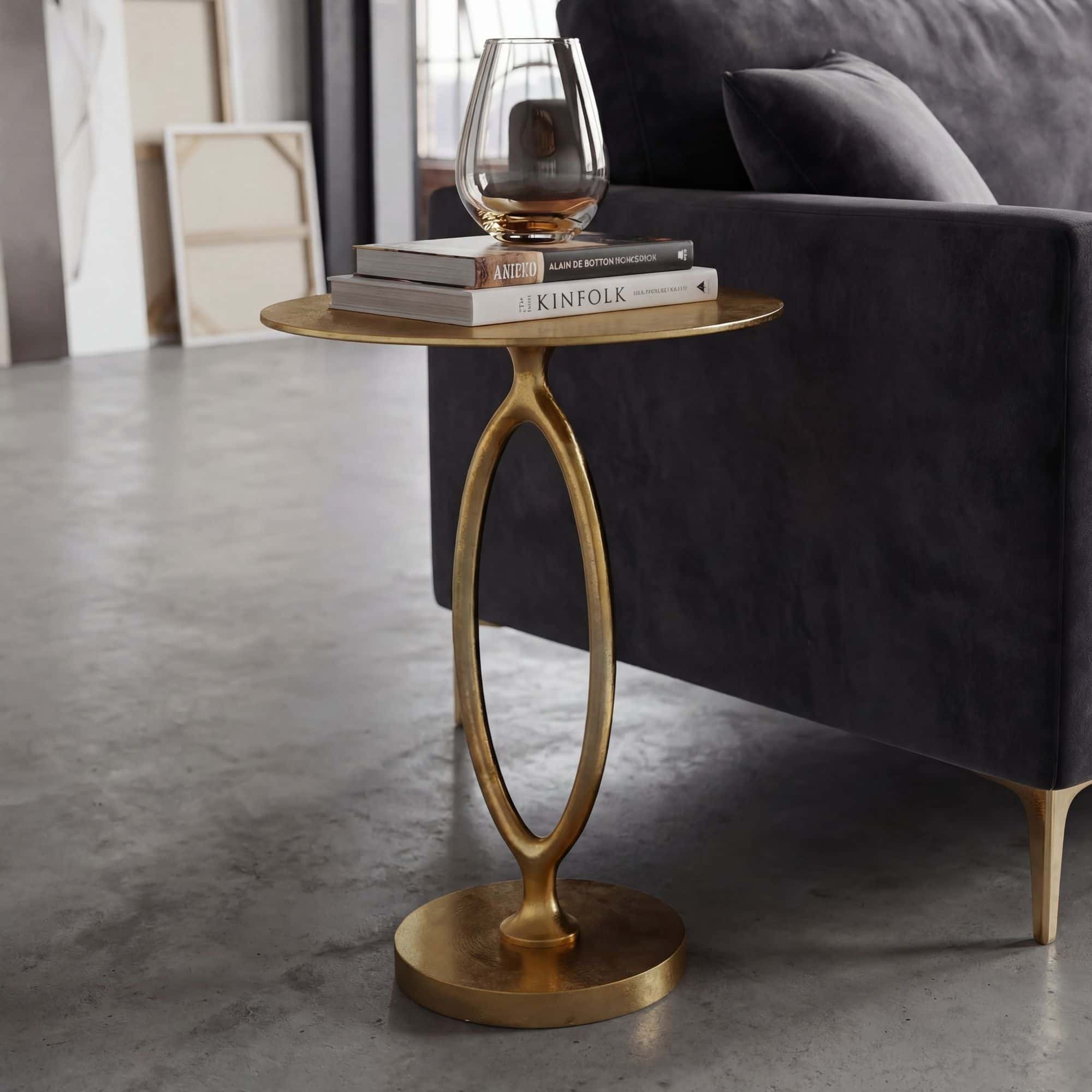 Beistelltisch Aluminium 44cm Rund Gold - Design Metalltisch - Extravaganter Wohnzimmertisch - Moderner Couchtisch Metall - Edler Anstelltisch Handmade