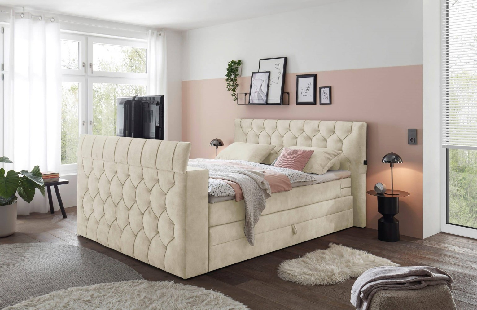 Boxspringbett Springdale - motorisierter TV-Halterung, geräumigem Bettkasten und Duo-Wendematratze H3/H4 - ED Exciting Design 