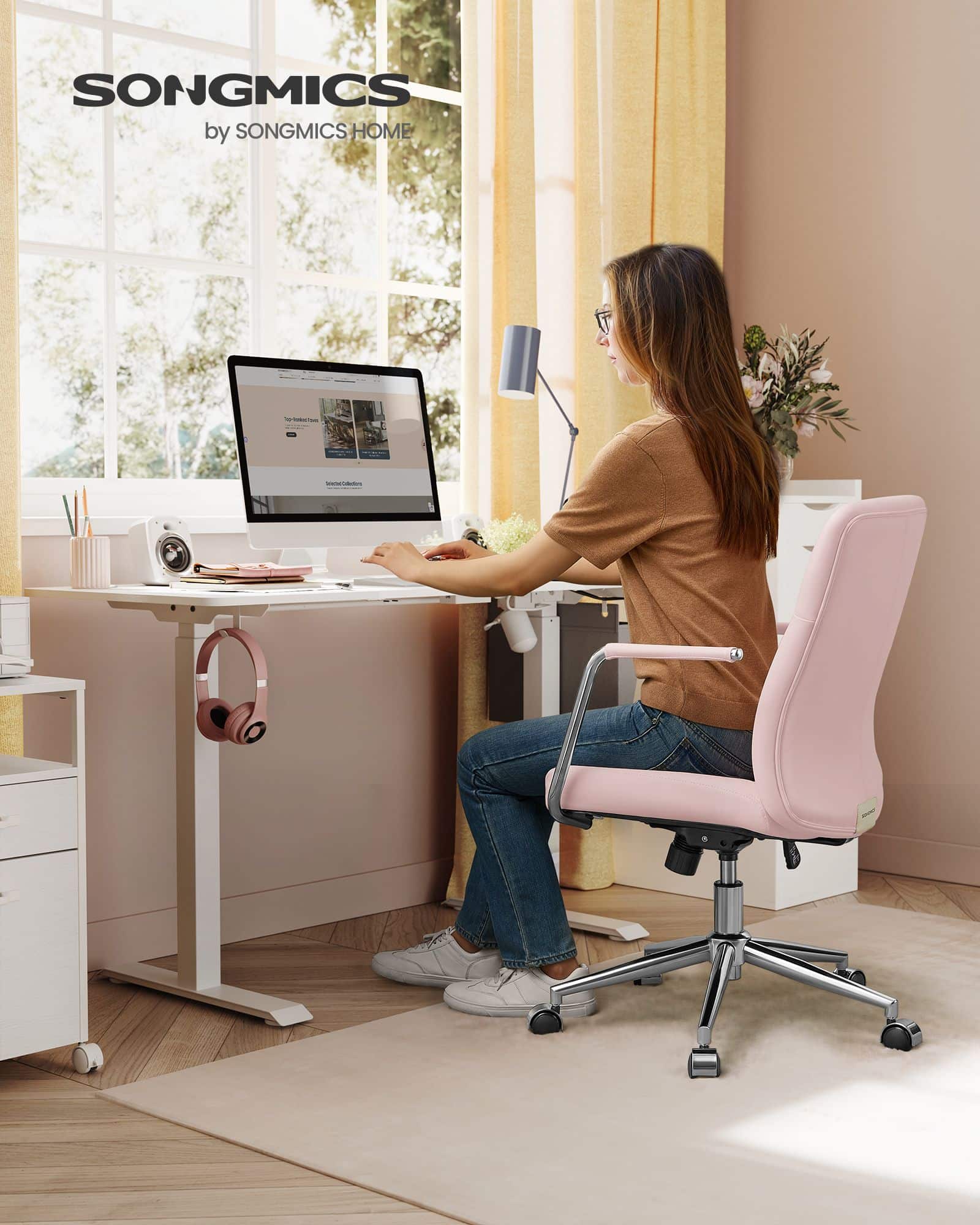 Bürostuhl mit Rückenlehnen und gebogenem Sitz pastellrosa Bürostuhl mit Rückenlehnen und gebogenem Sitz pastellrosa