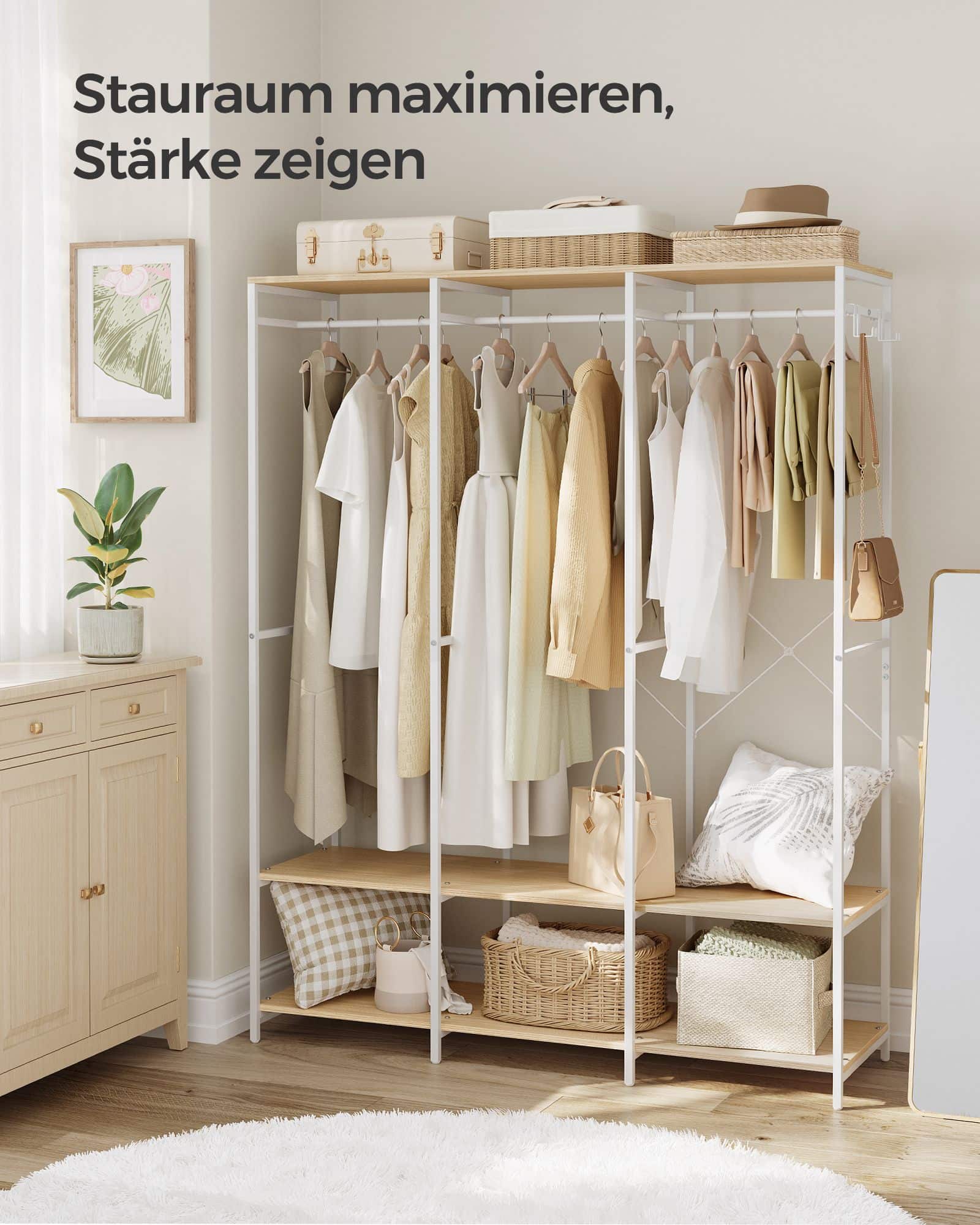 Kleiderschrank offen mit Kleiderstange naturbeige Kleiderschrank offen mit Kleiderstange naturbeige
