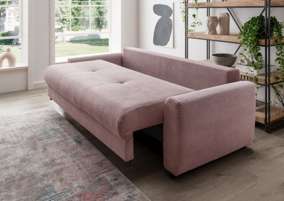 Benformato_Elia_3FBK_4808-2 Stilvolles Schlafsofa Elia in Rosa: Bettkasten & Breitcord
